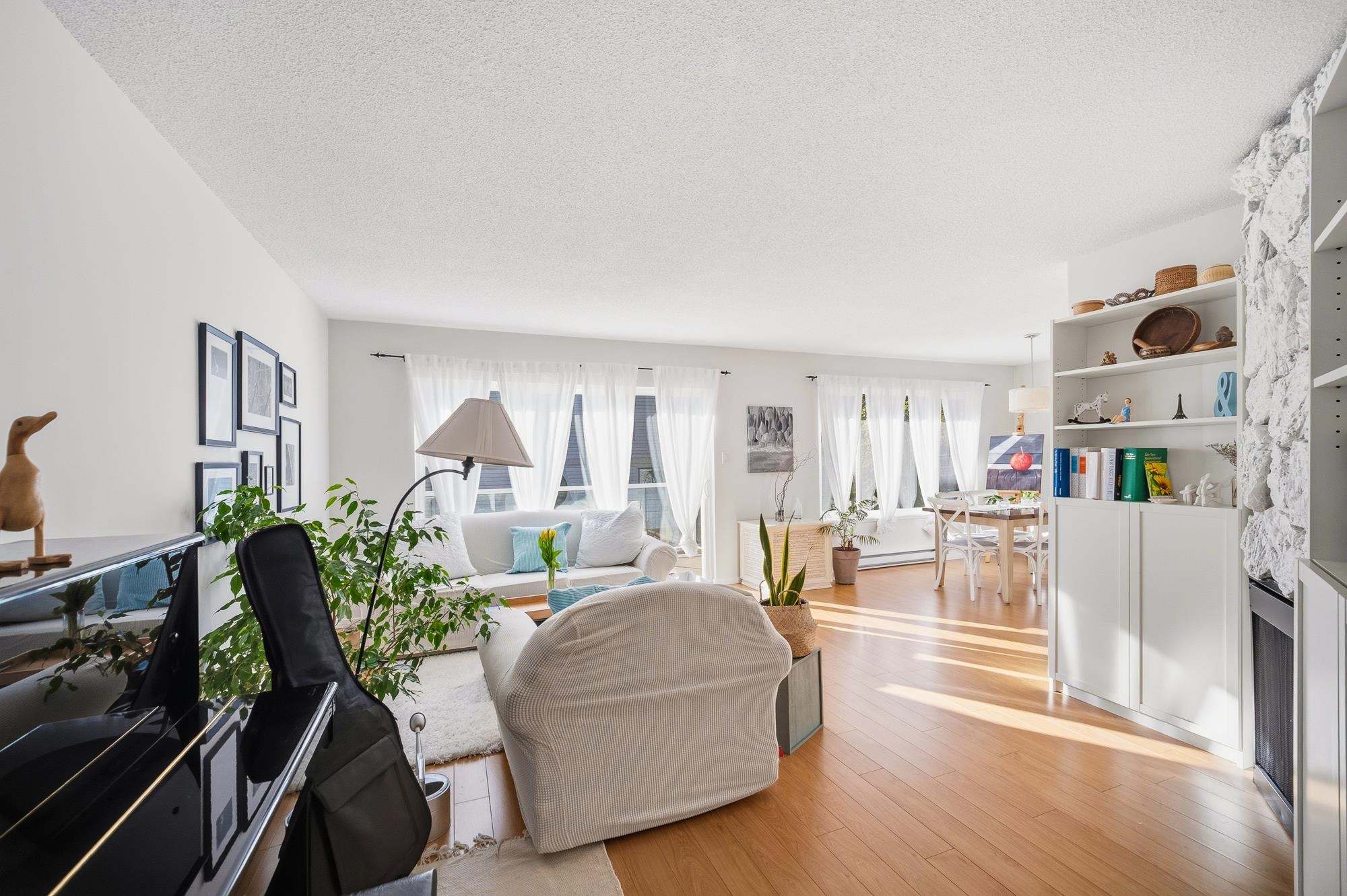 1309 MAHON AVENUE, North Vancouver BC V7M 2S2, R3135954, BC,