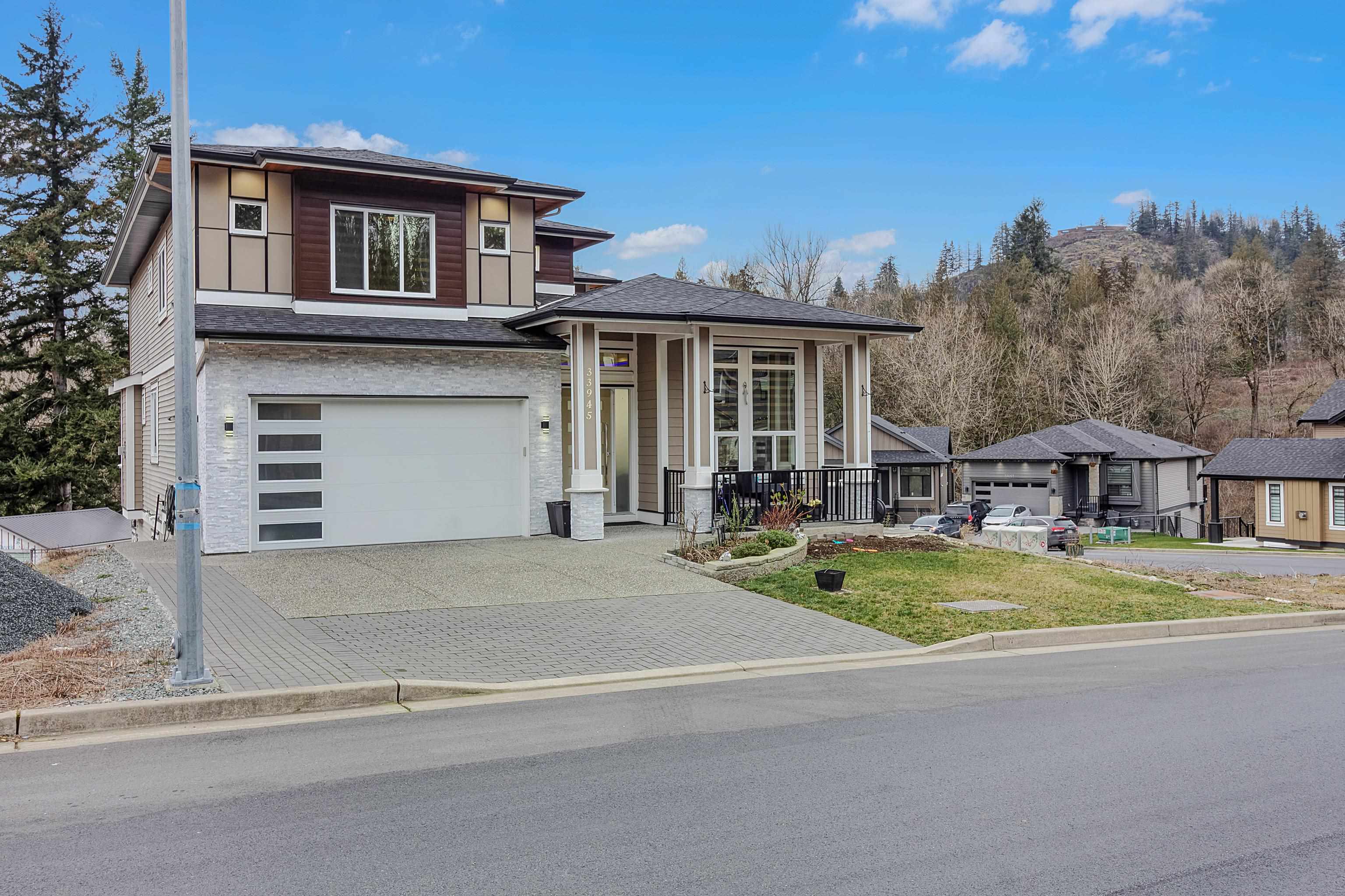 MLS® listing #R3136279 for sale located at 33945 TOOLEY PLACE, Mission BC V2V 0G5