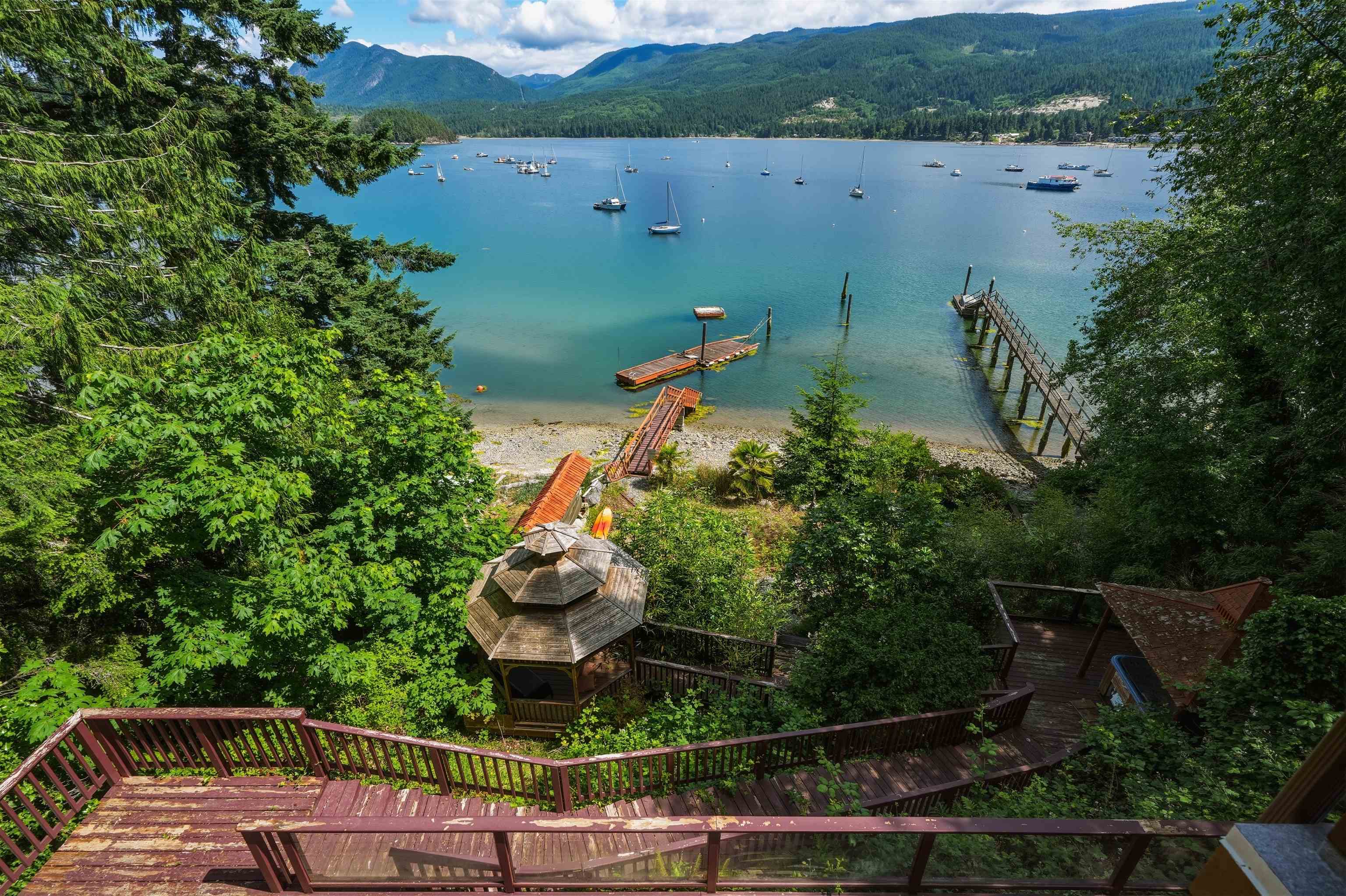 MLS® listing #R3136356 for sale located at 5810 MARINE WAY, Sechelt BC V7Z 0L8