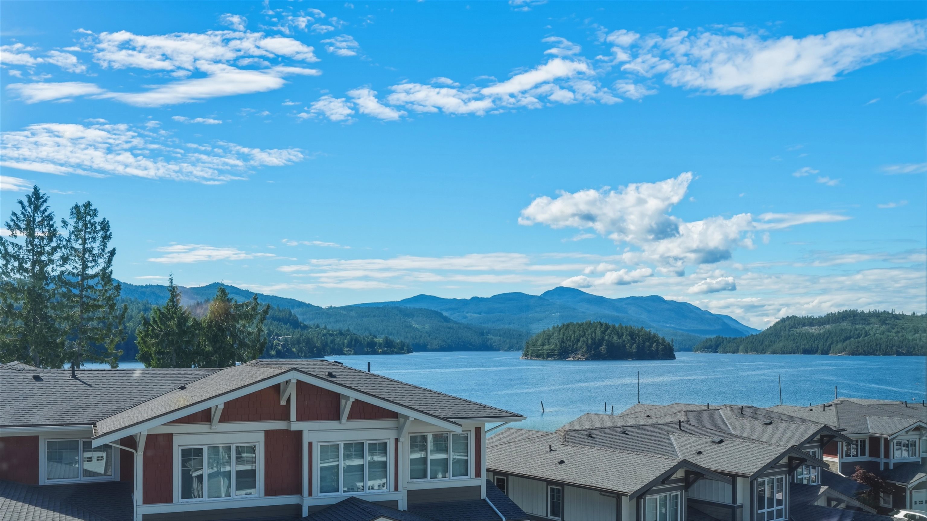 MLS® listing #R3136358 for sale located at 5906 BEACHGATE LANE, Sechelt BC V7Z 0S3