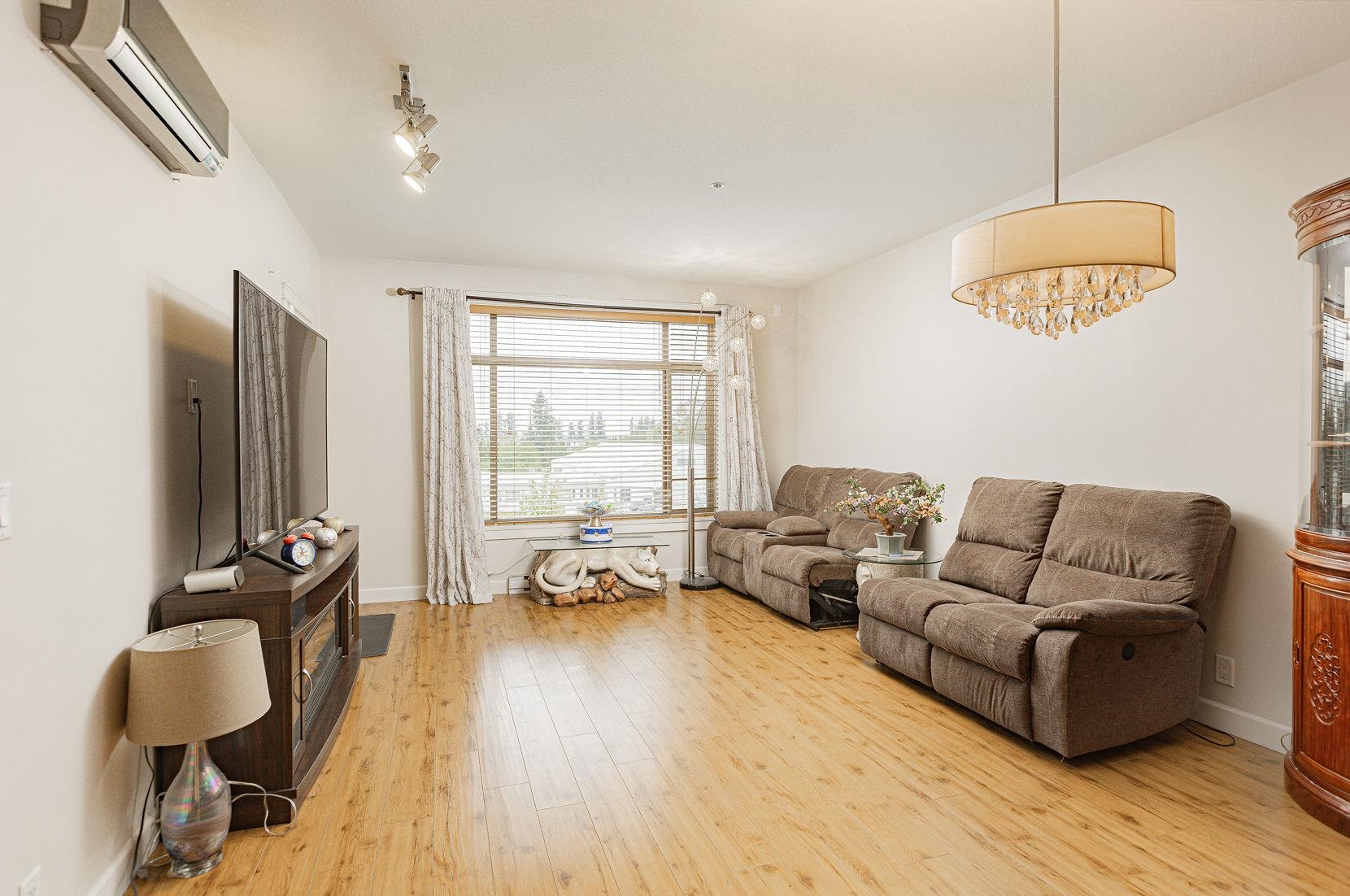 405 8067 207 STREET, R3136427, BC,