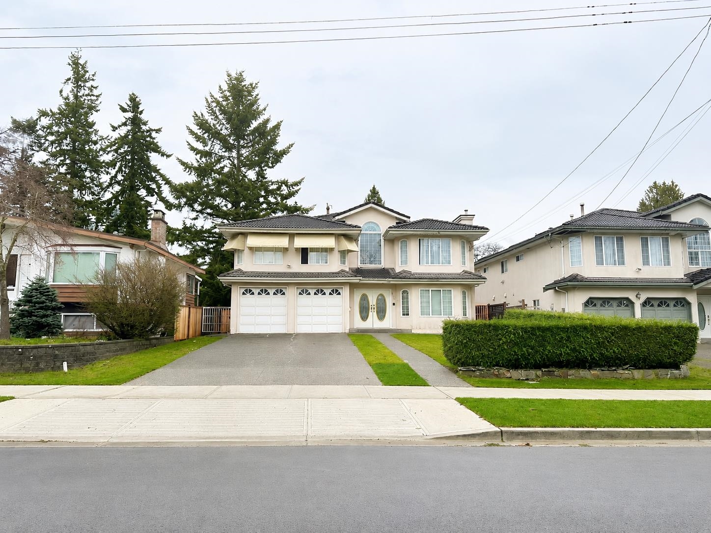 7000 GRAY AVENUE, Burnaby BC V5J 3Y8, R3136562, BC,