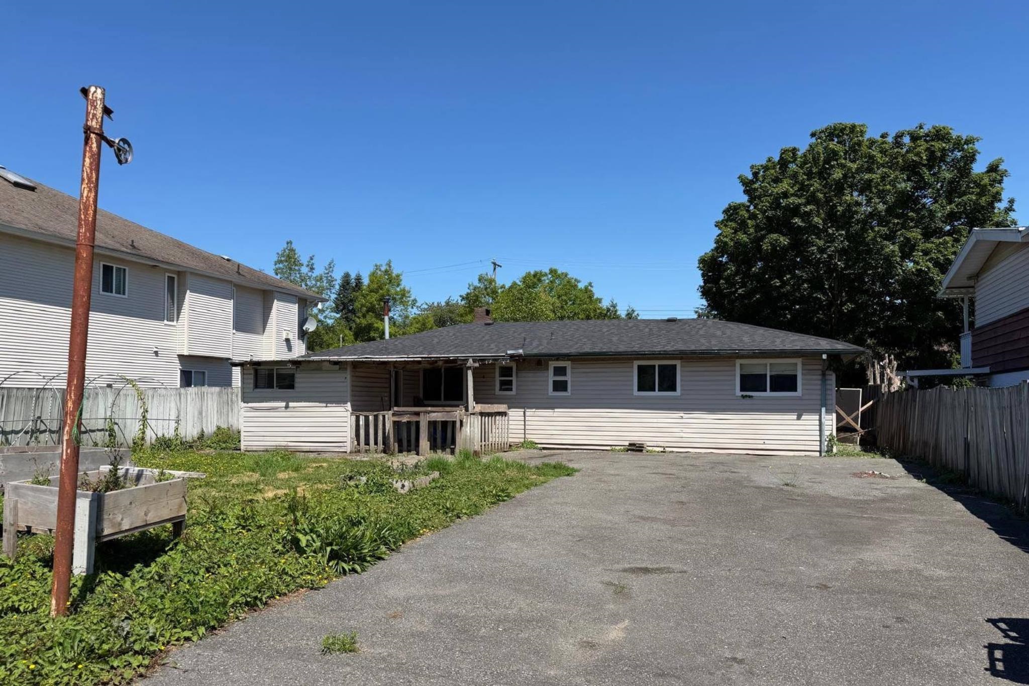 14086 72 AVENUE, Surrey BC V3W 2P8, R3136620, BC,