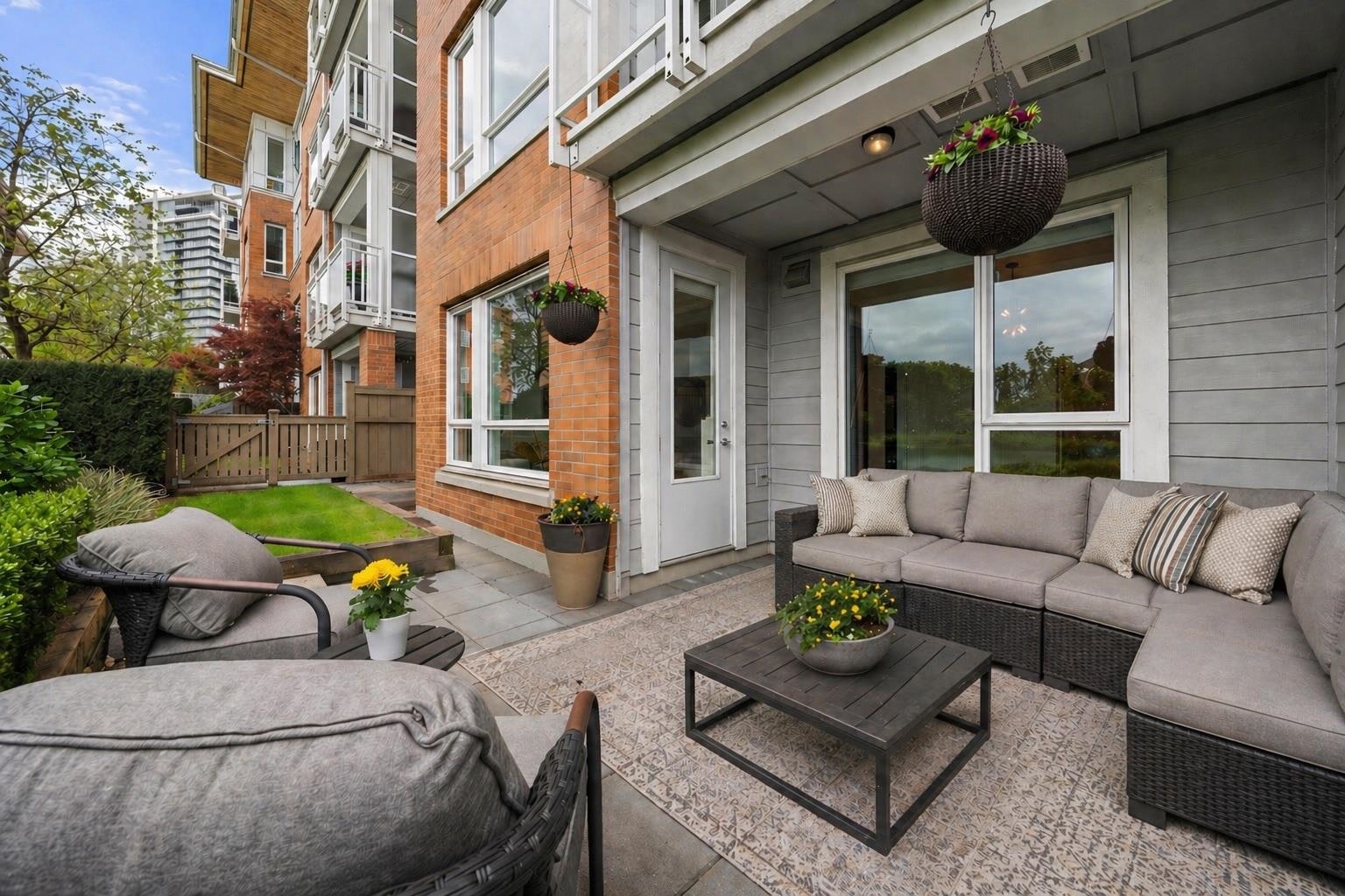 101 717 CHESTERFIELD AVENUE, R3136687, BC,