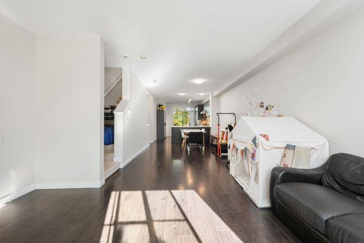 #27 5551 ADMIRAL WAY, R3136690, BC,