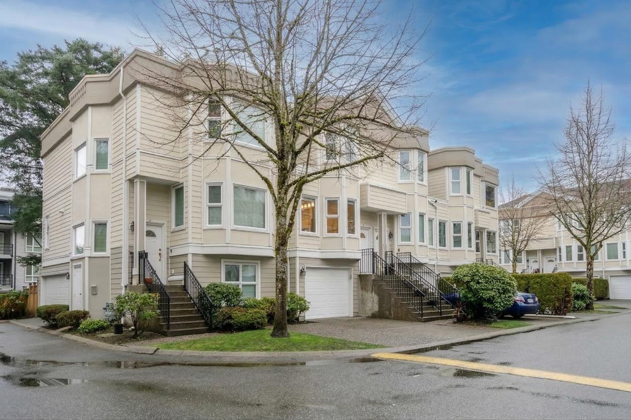 10 10340 156 STREET, R3136790, BC,