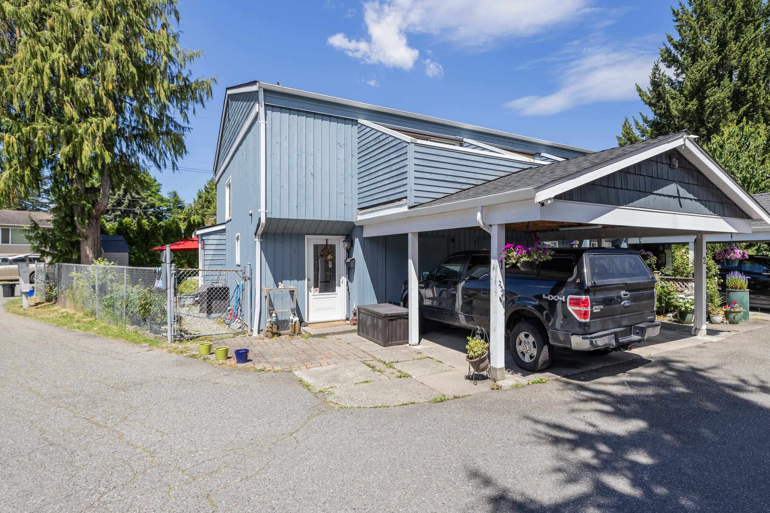 MLS® listing #R3137113 for sale located at 1 3168 268 STREET