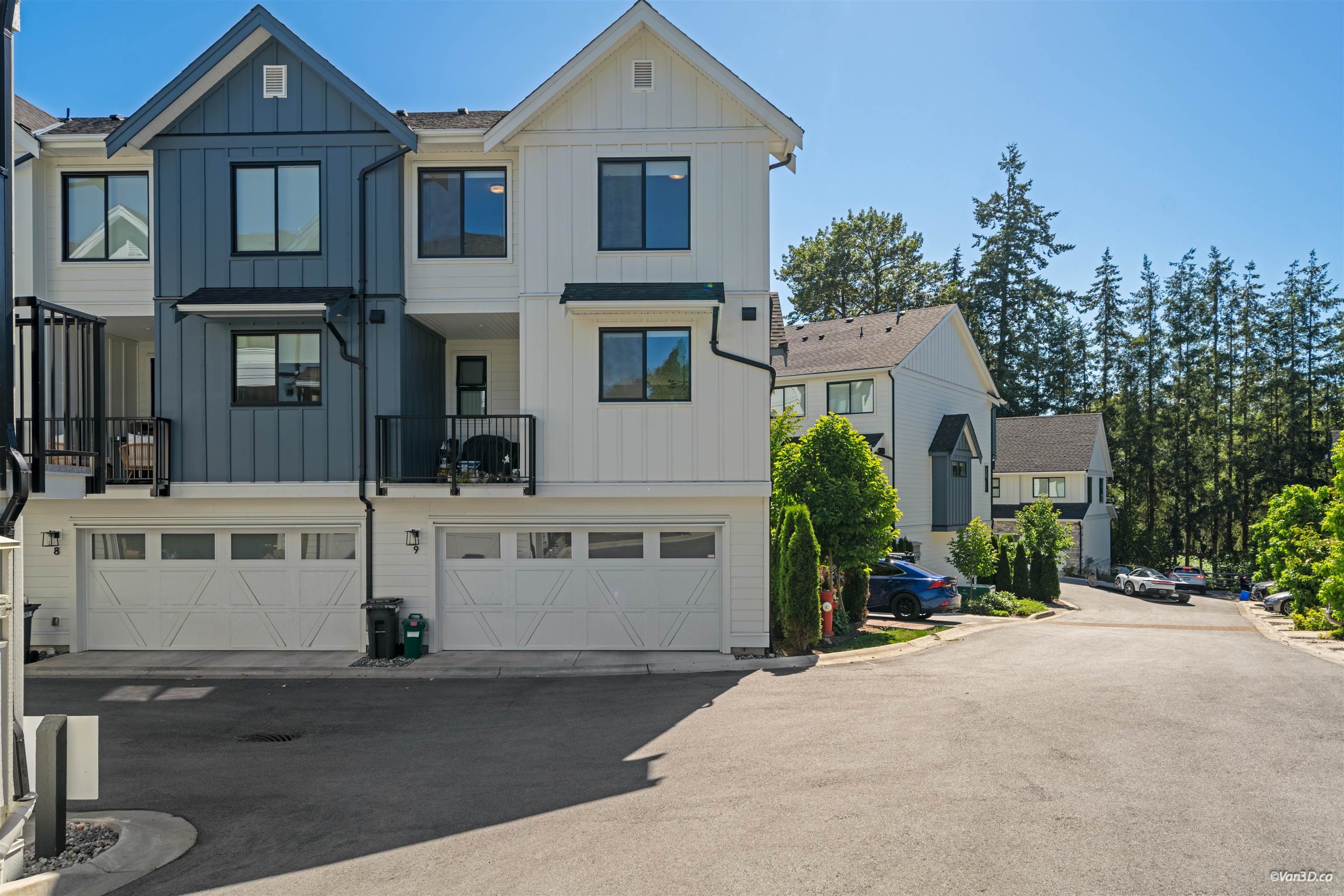 MLS® listing #R3137136 for sale located at 9 1871 165A STREET