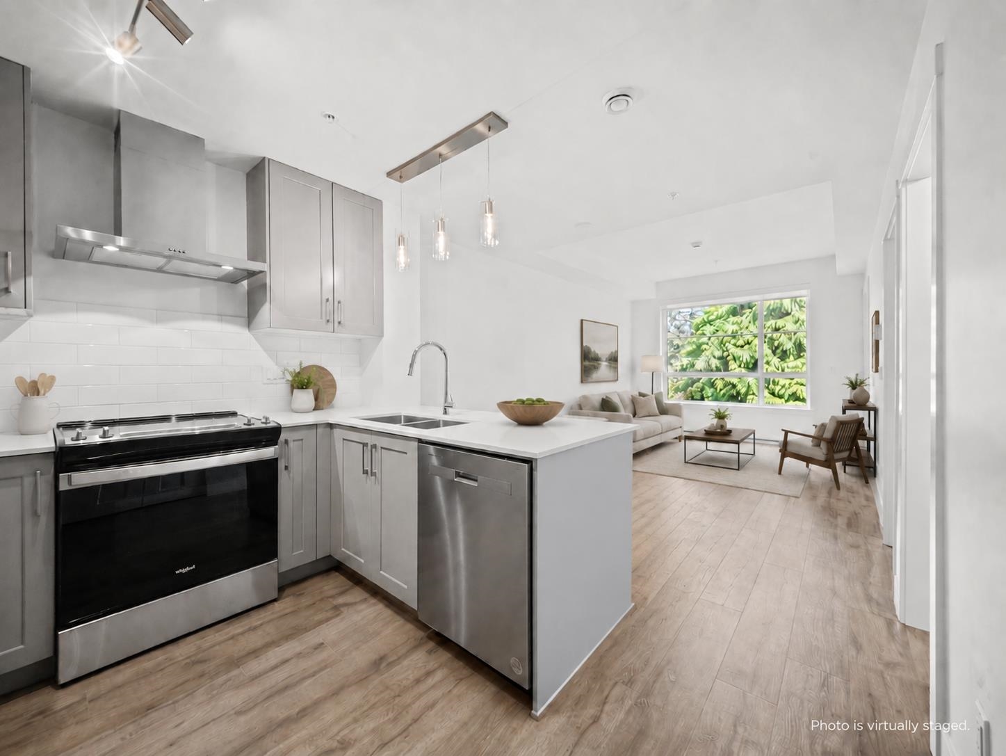 306 6338 KING GEORGE BOULEVARD, R3137236, BC,