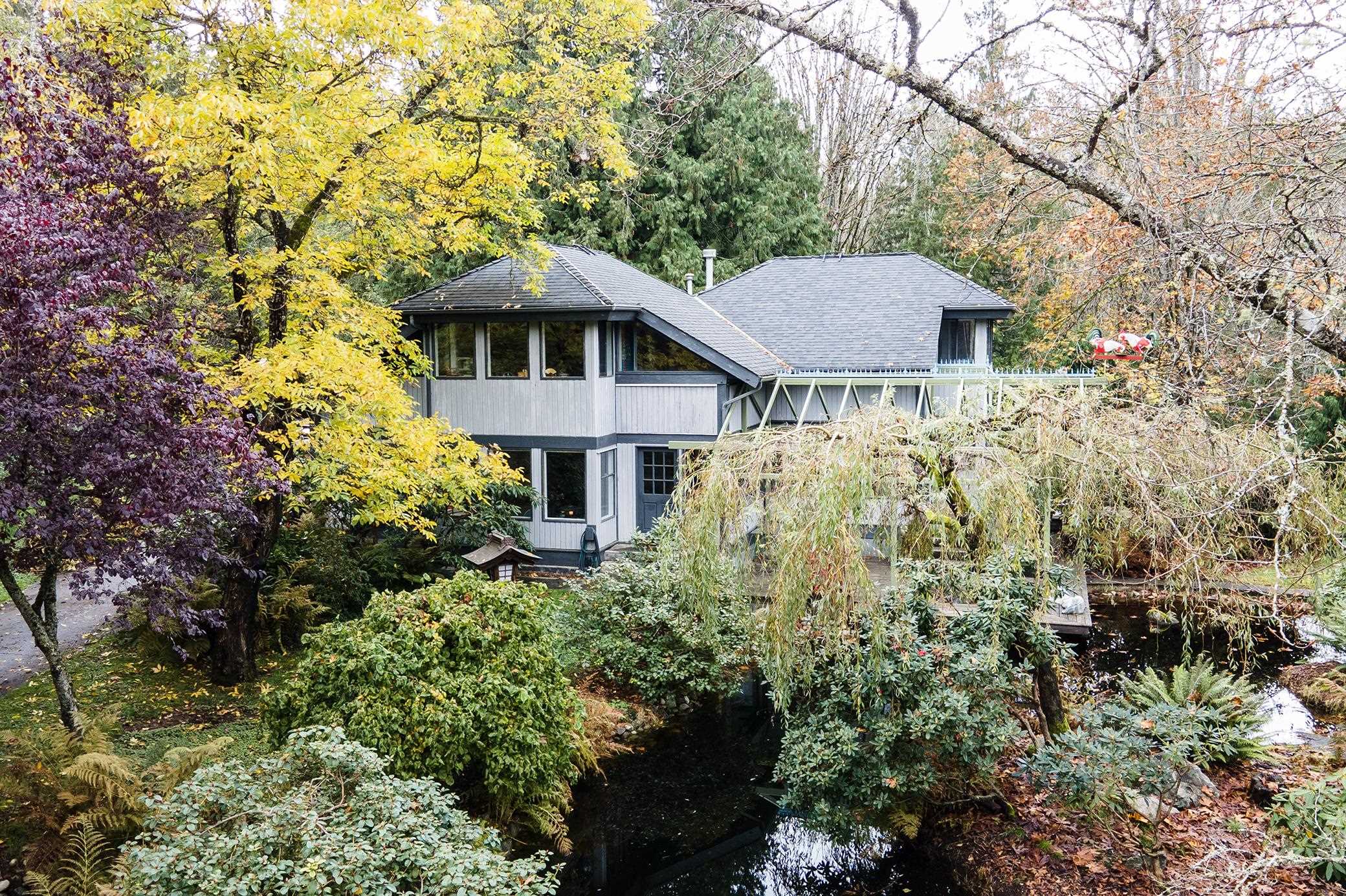 896 CHARMAN ROAD, Gibsons BC V0N 1V4, R3137760, BC,