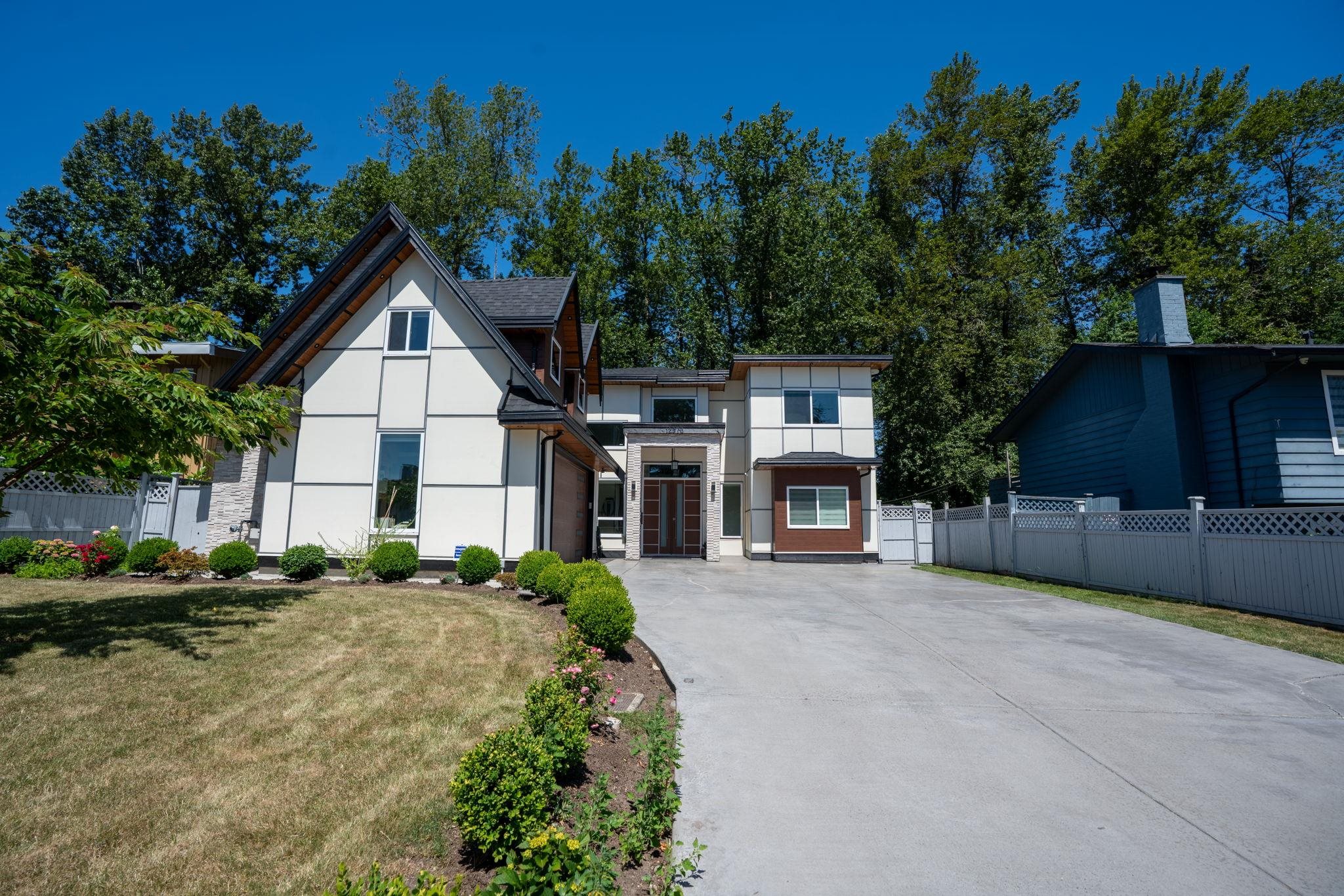 12973 GLENGARRY CRESCENT, Surrey BC V3V 1S9, R3137969, BC,