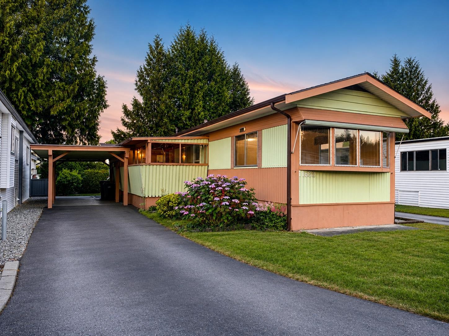 19 11882 POPLAR DRIVE, R3138144, BC,