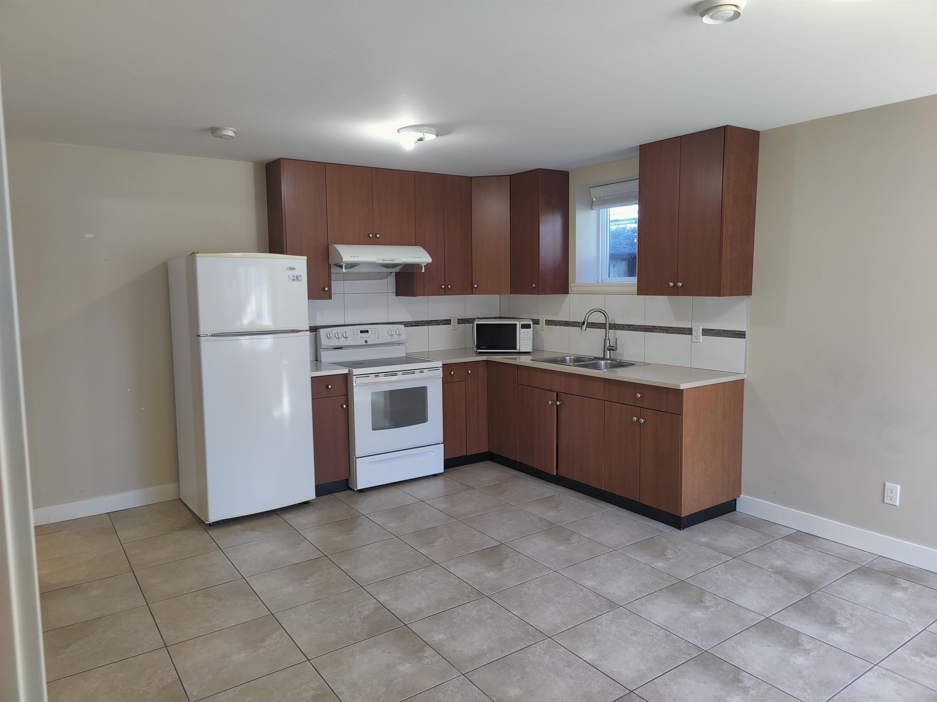 4296 DUNDAS STREET, Burnaby BC V5C 1B1, R3138187, BC,