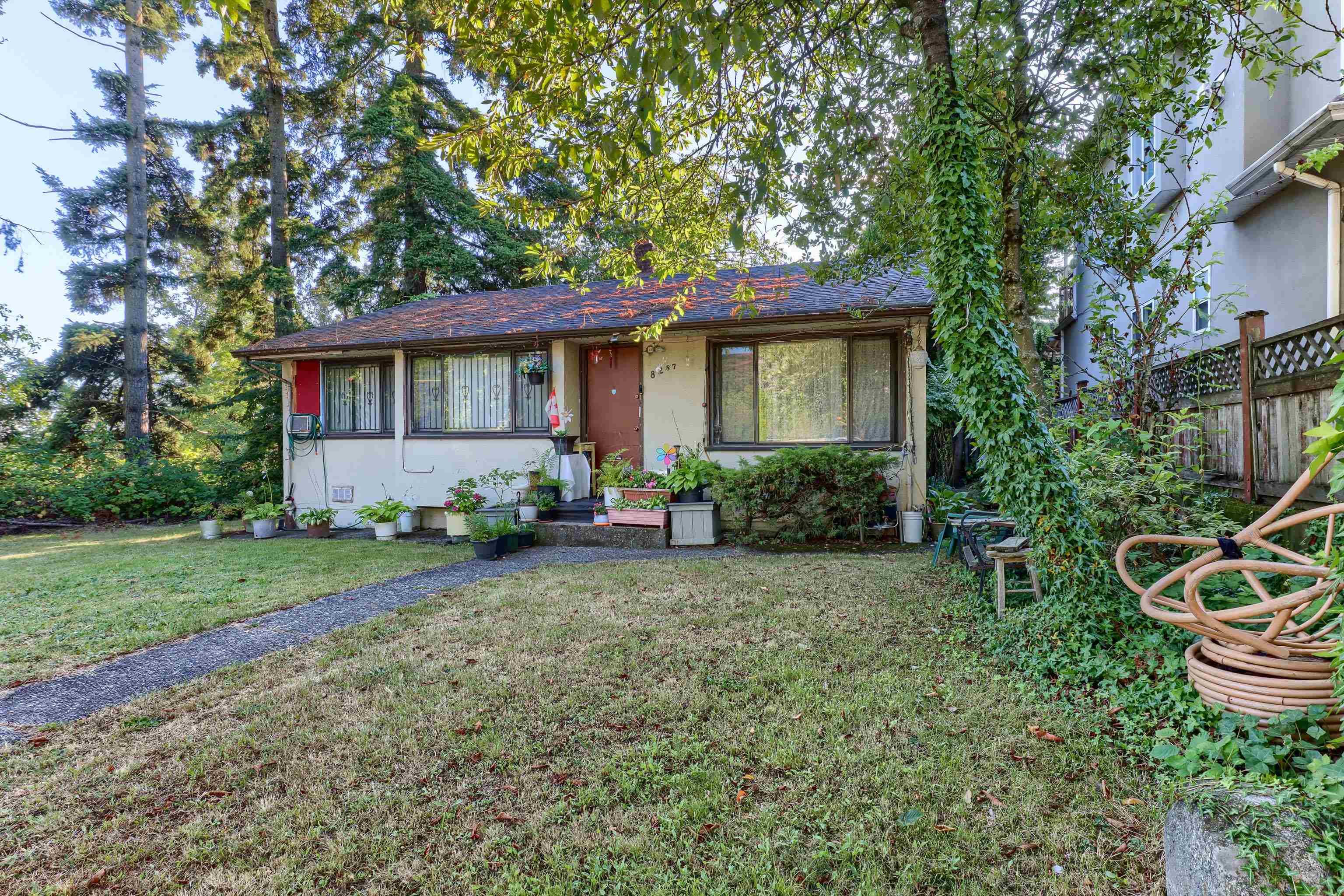 8287 VICTORIA DRIVE, Vancouver BC V5P 4A7, R3138243, BC,