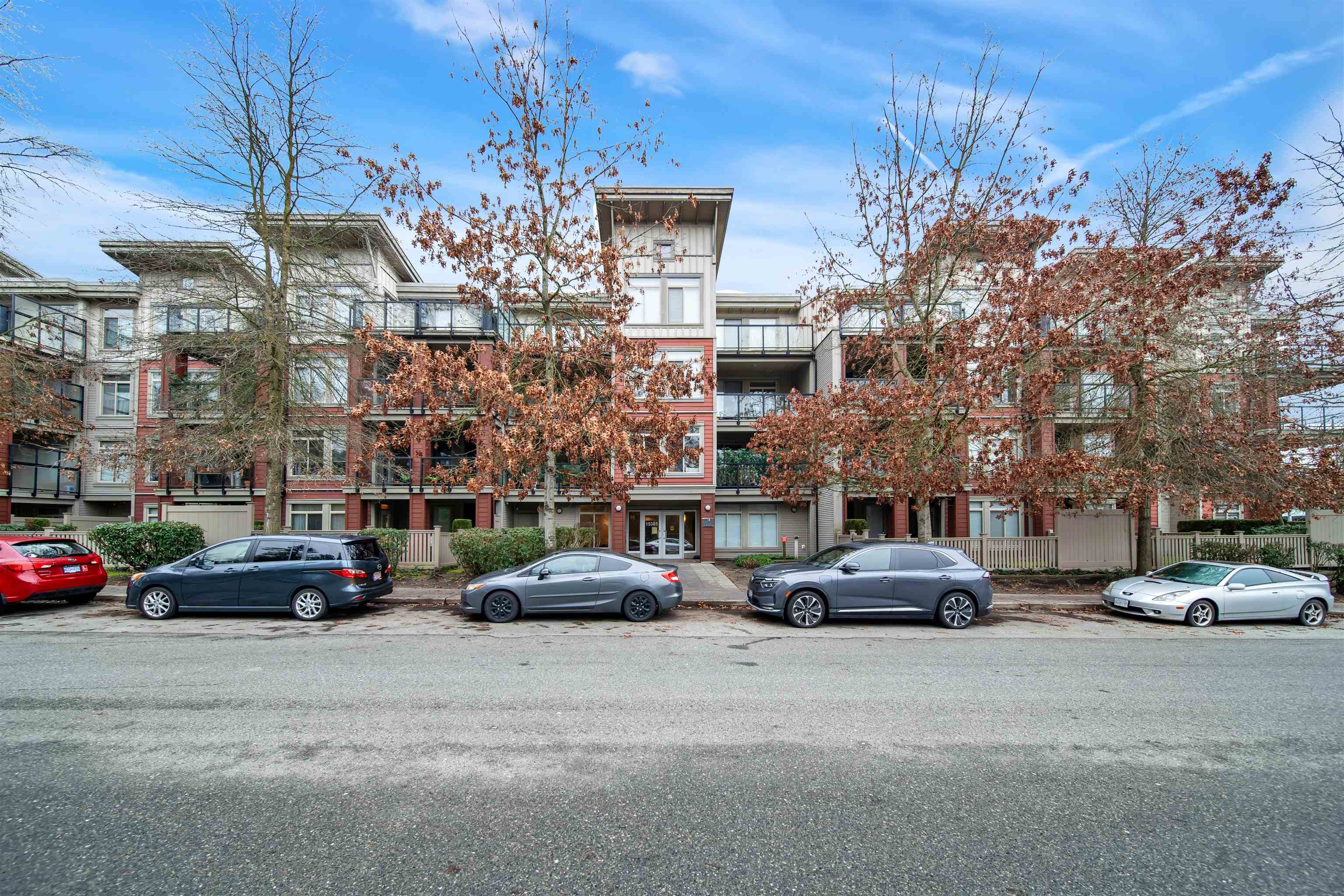 419 15385 101A AVENUE, R3138295, BC,
