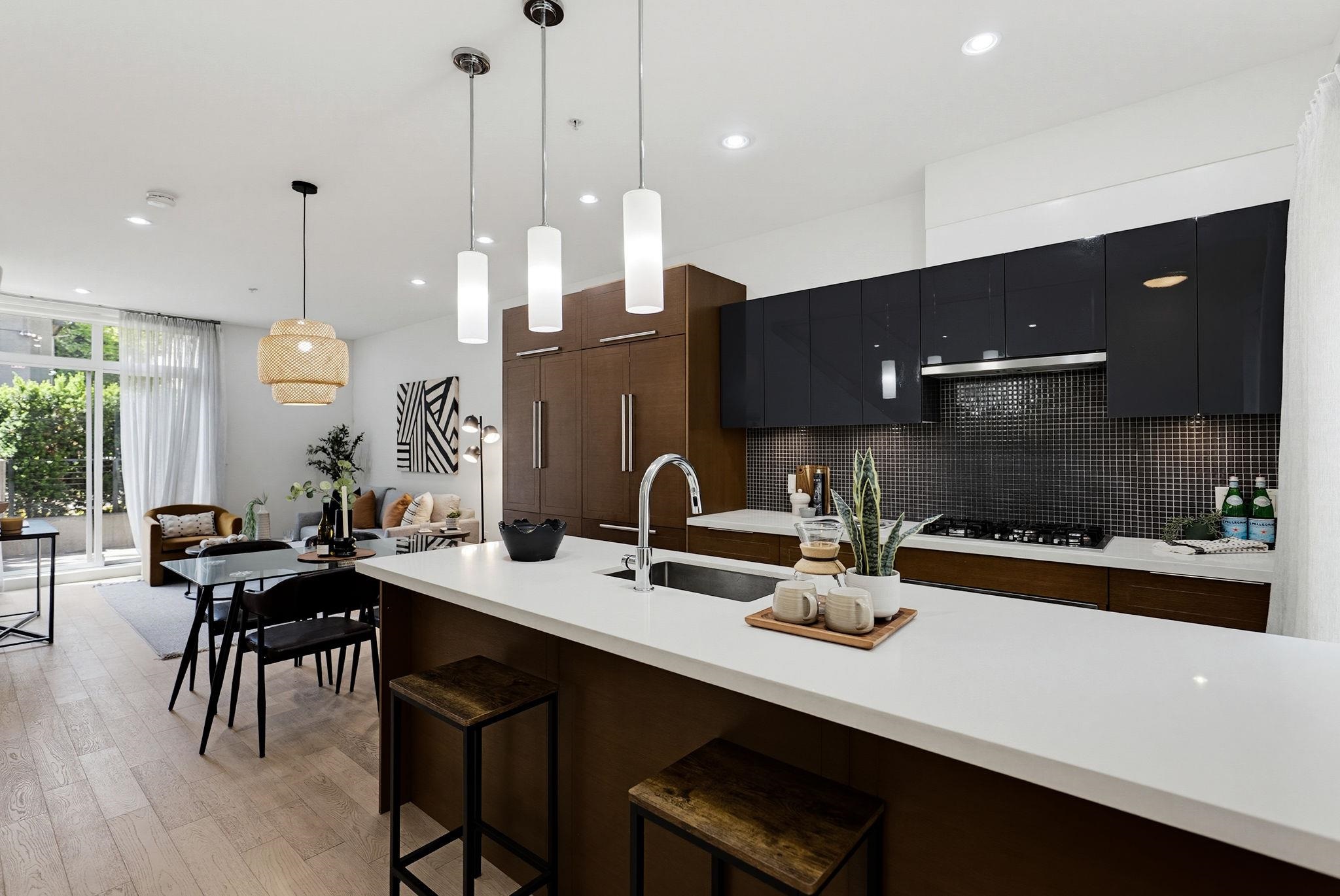 637 VICTORIA DRIVE, Vancouver BC V5L 0C3, R3138500, BC,