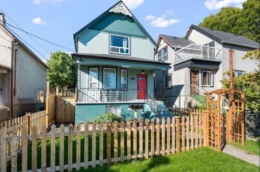 Upper 551 ATLANTIC STREET, R3138744, BC,