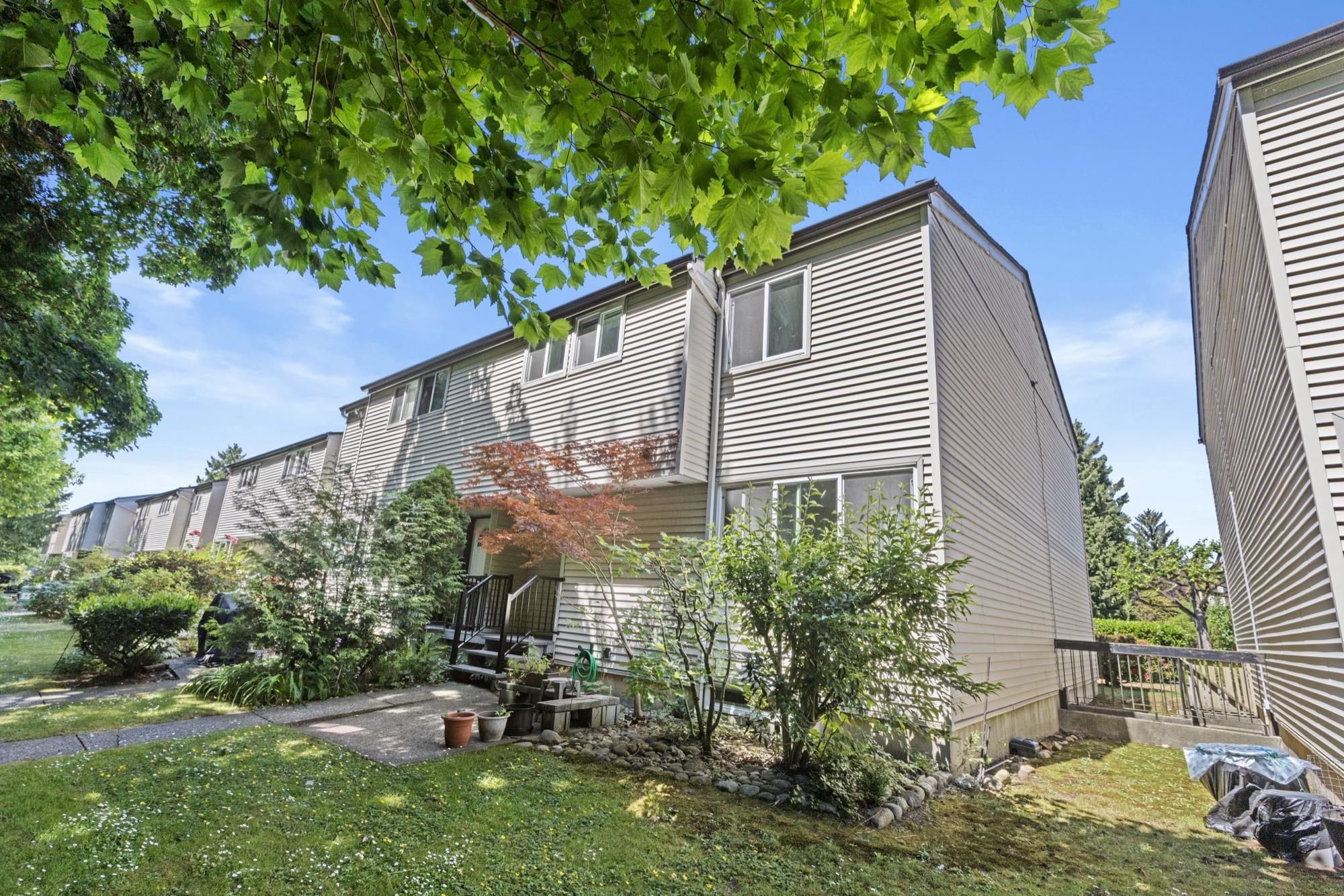 122 3461 49TH AVENUE, R3138765, BC,