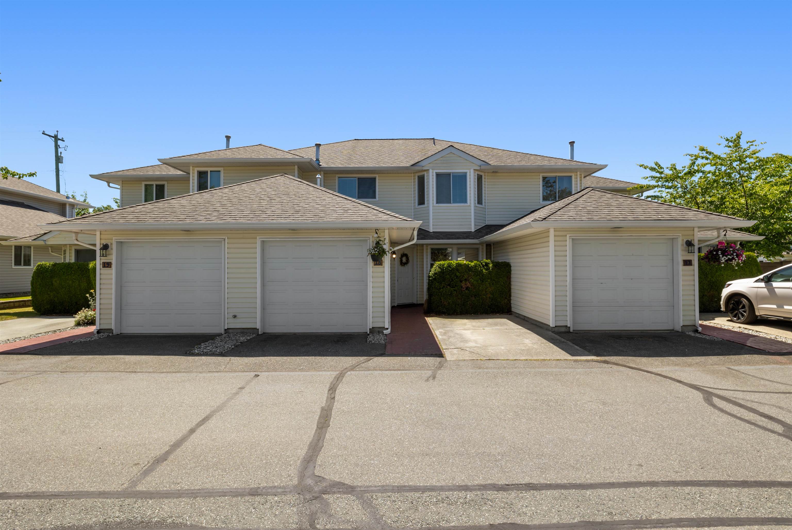 18 21928 48 AVENUE, R3139370, BC,