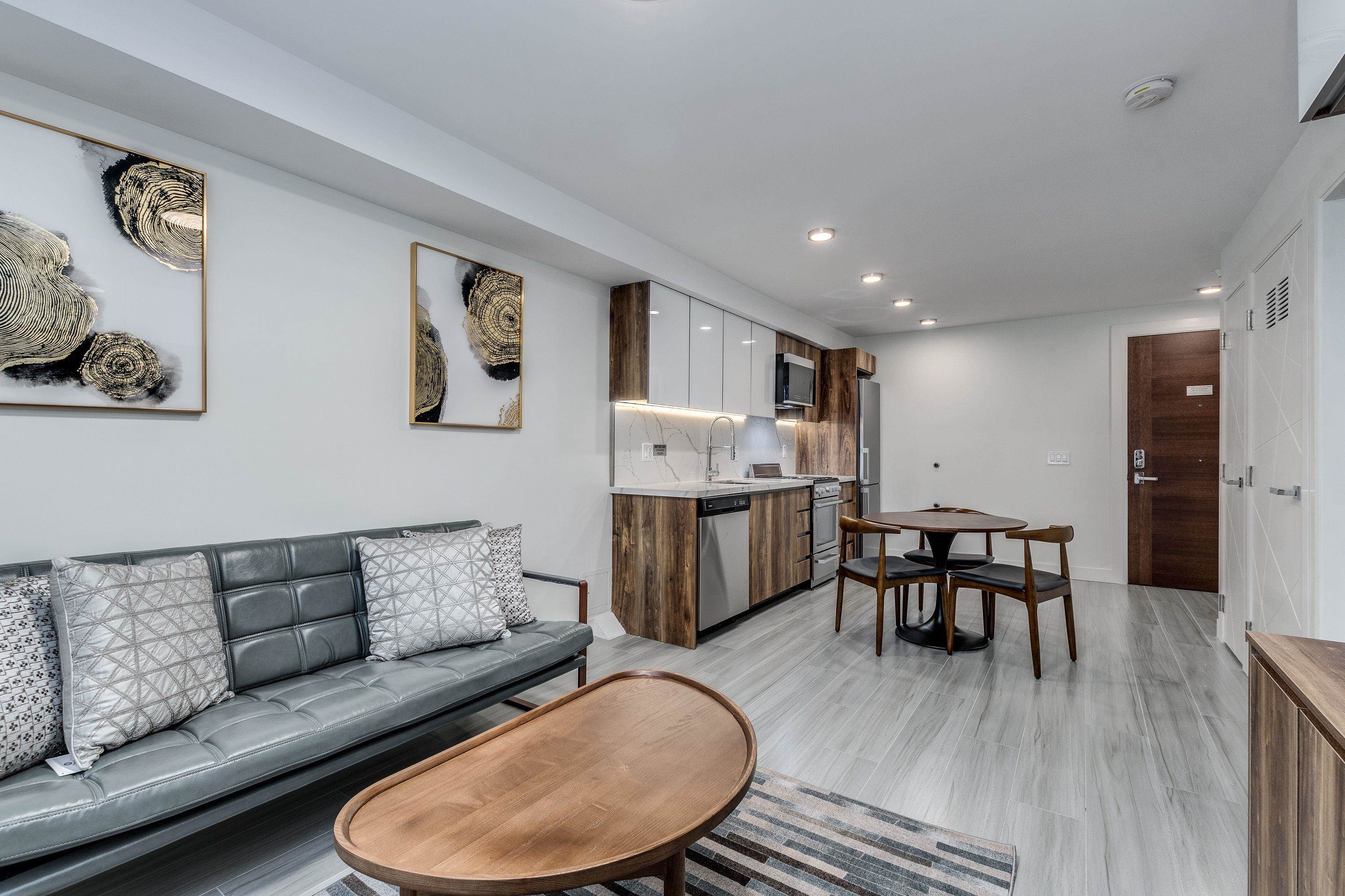 102 1168 PENDRELL STREET, R3139383, BC,