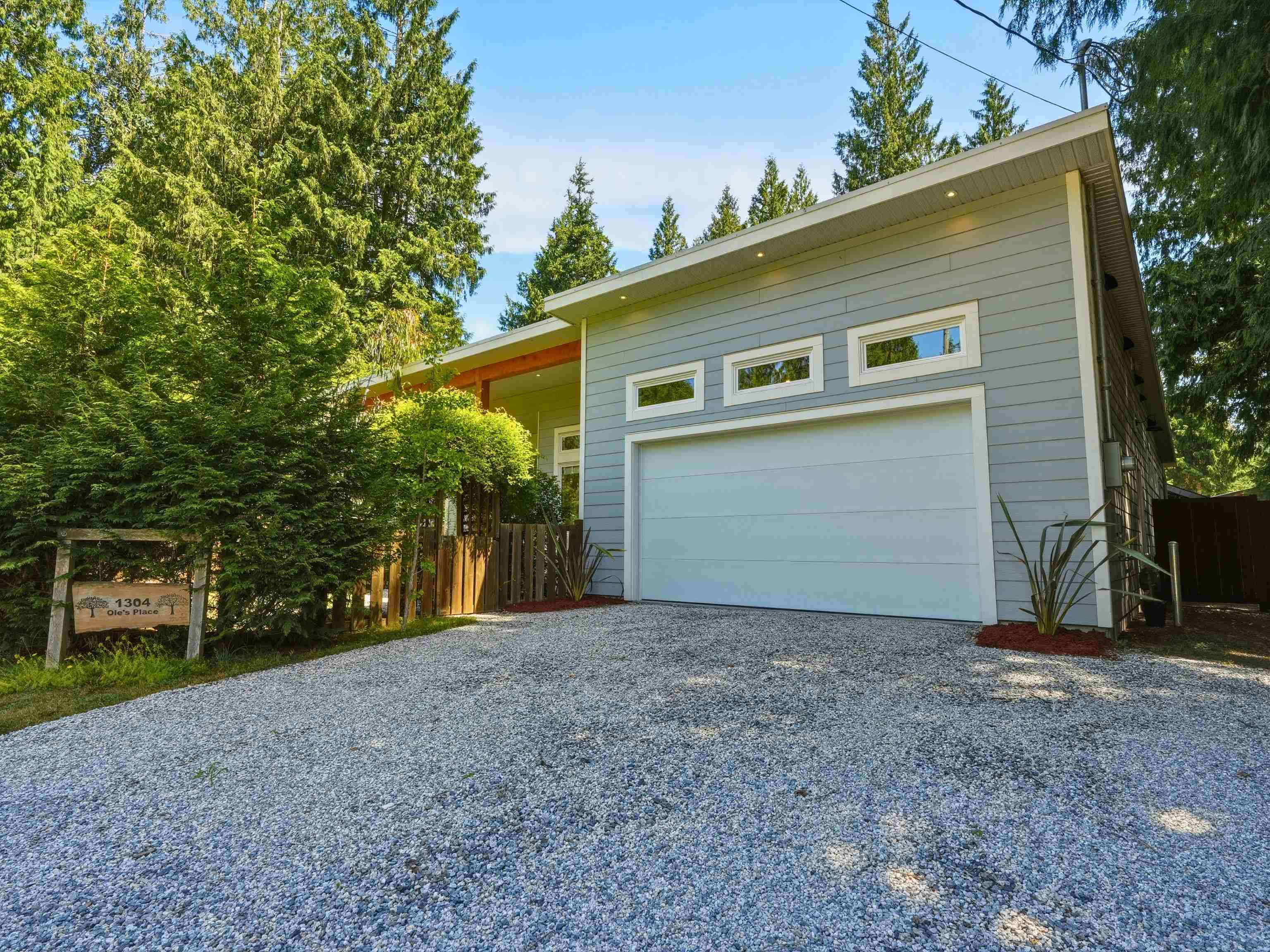 1304 OLES PLACE, Roberts Creek BC V0N 2W2, R3139392, BC,