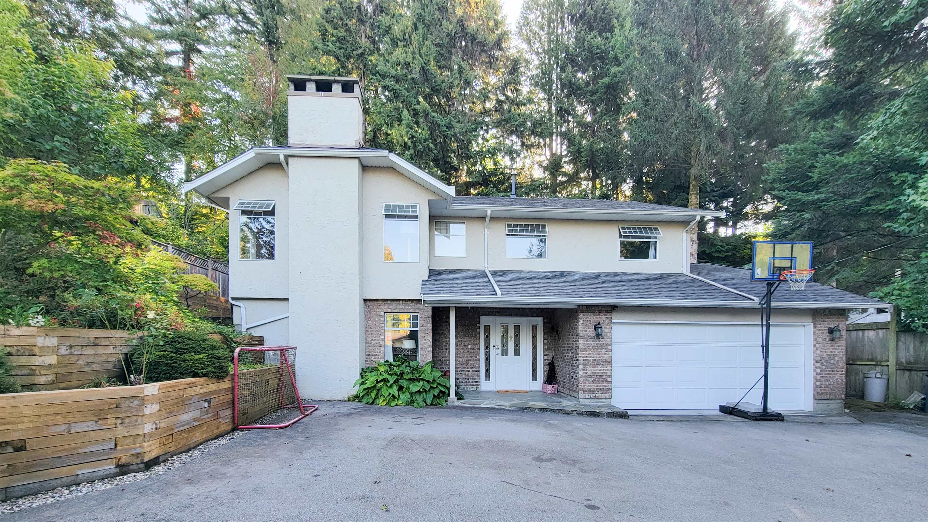 3595 WELLINGTON CRESCENT, North Vancouver BC V7R 3B3, R3139505, BC,