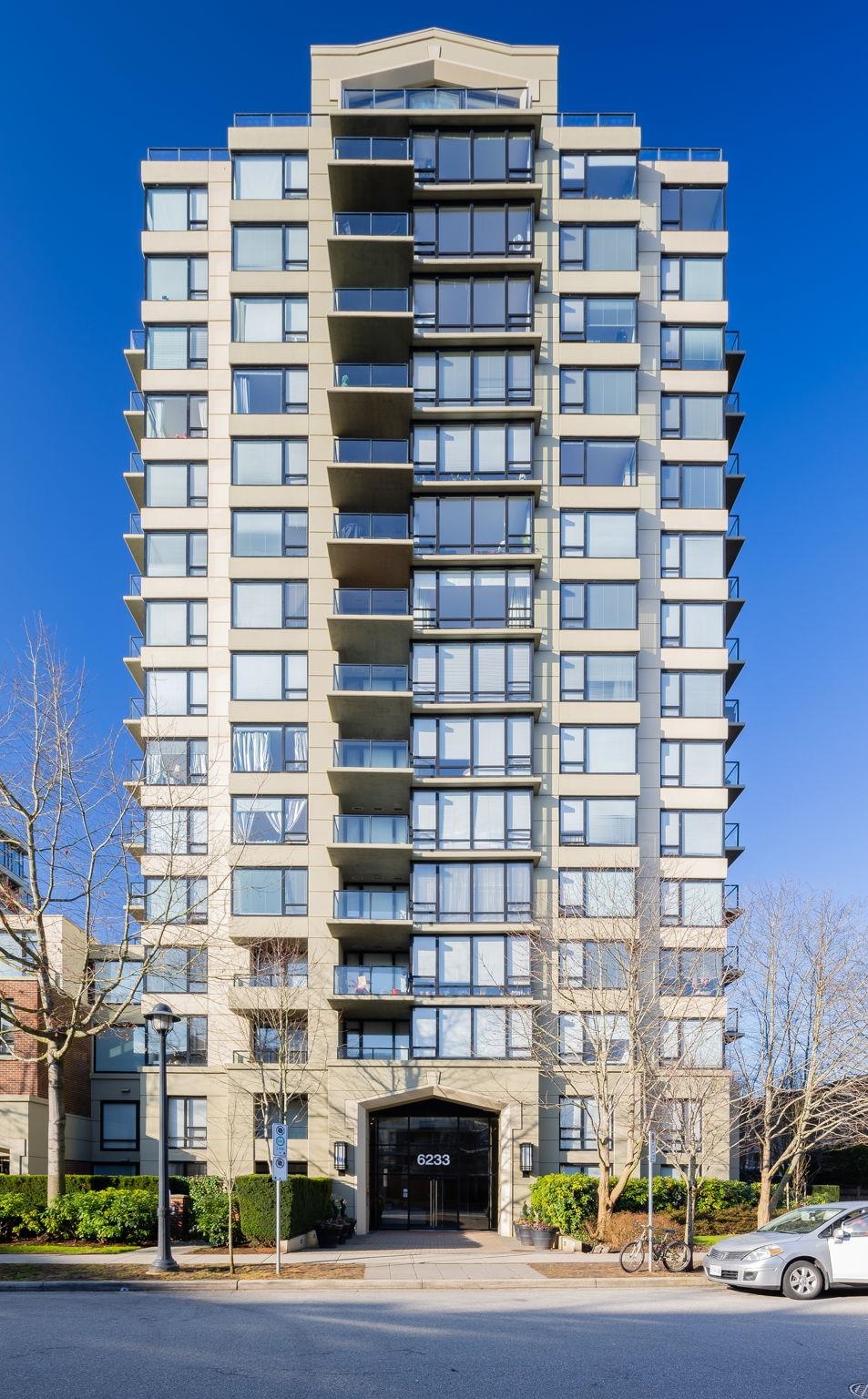 1707 6233 KATSURA STREET, R3139602, BC,