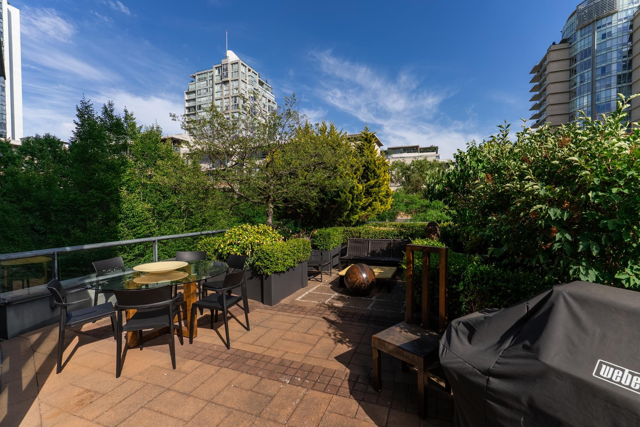5A 139 DRAKE STREET, R3139658, BC,