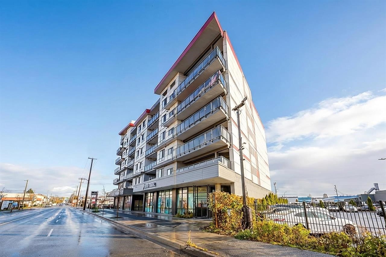 214 20061 FRASER HIGHWAY, R3140107, BC,