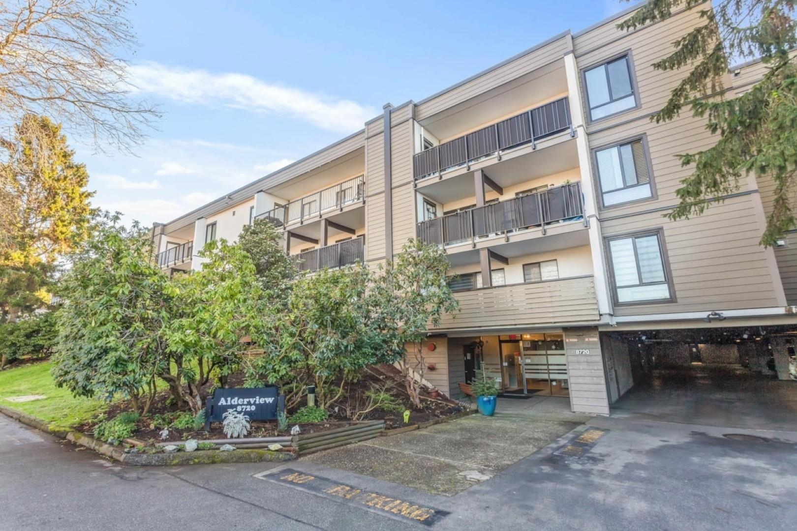 106 8720 NO. 1 ROAD, R3140196, BC,