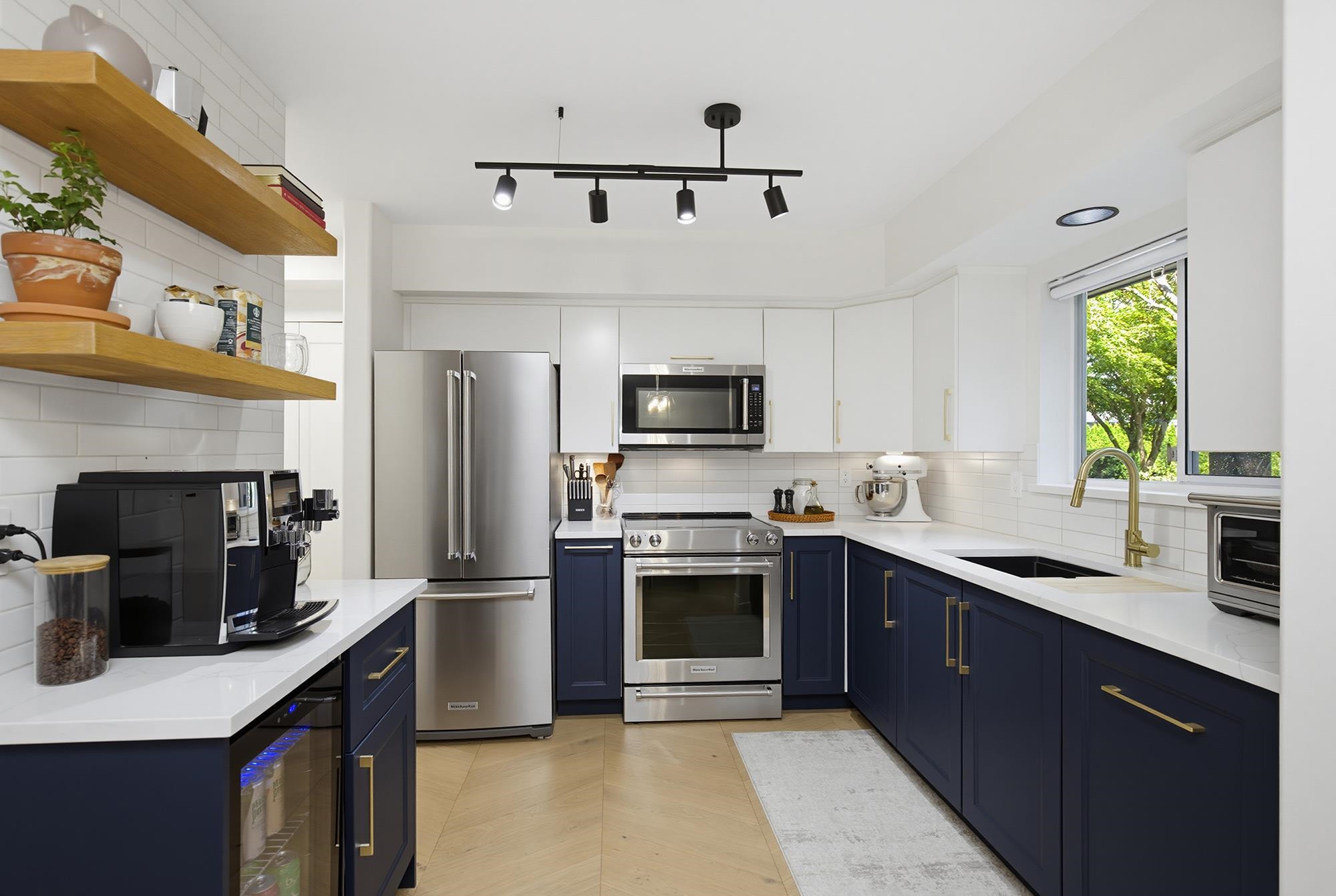 105 20556 113 AVENUE, R3140228, BC,