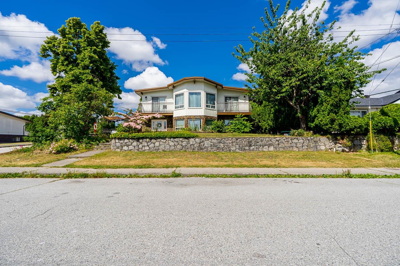 5089 INMAN AVENUE, Burnaby BC V5G 2Y7, R3140245, BC,