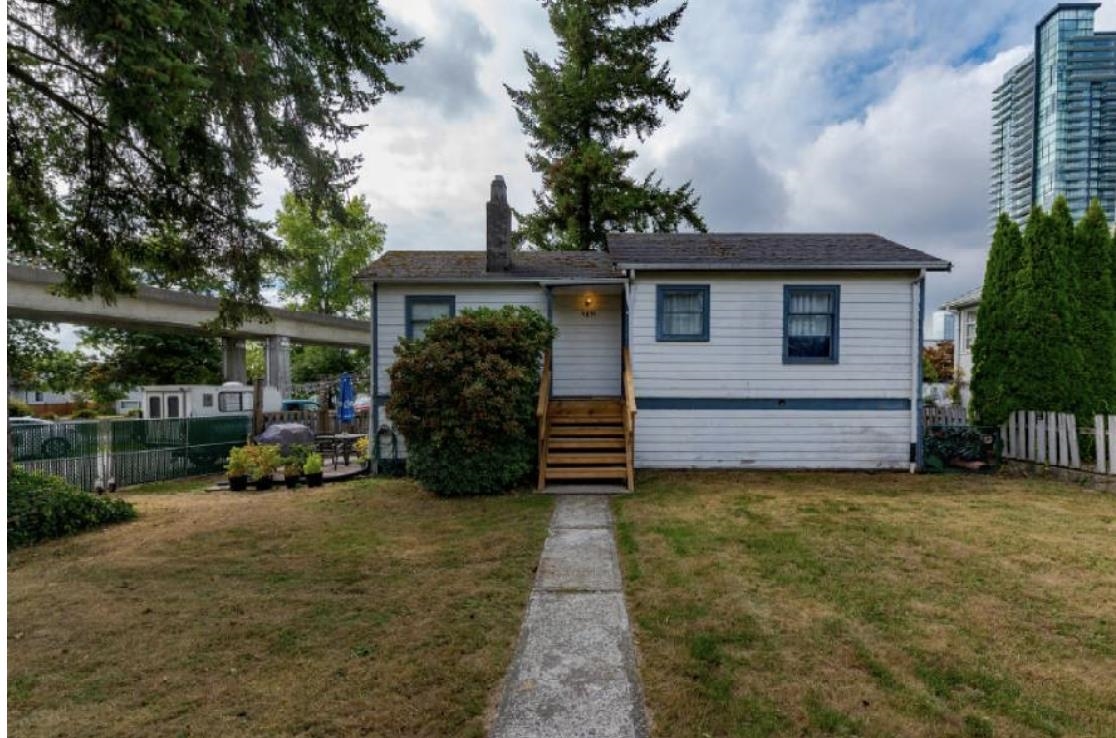 6891 BURLINGTON AVENUE, Burnaby BC V5J 4H3, R3140429, BC,