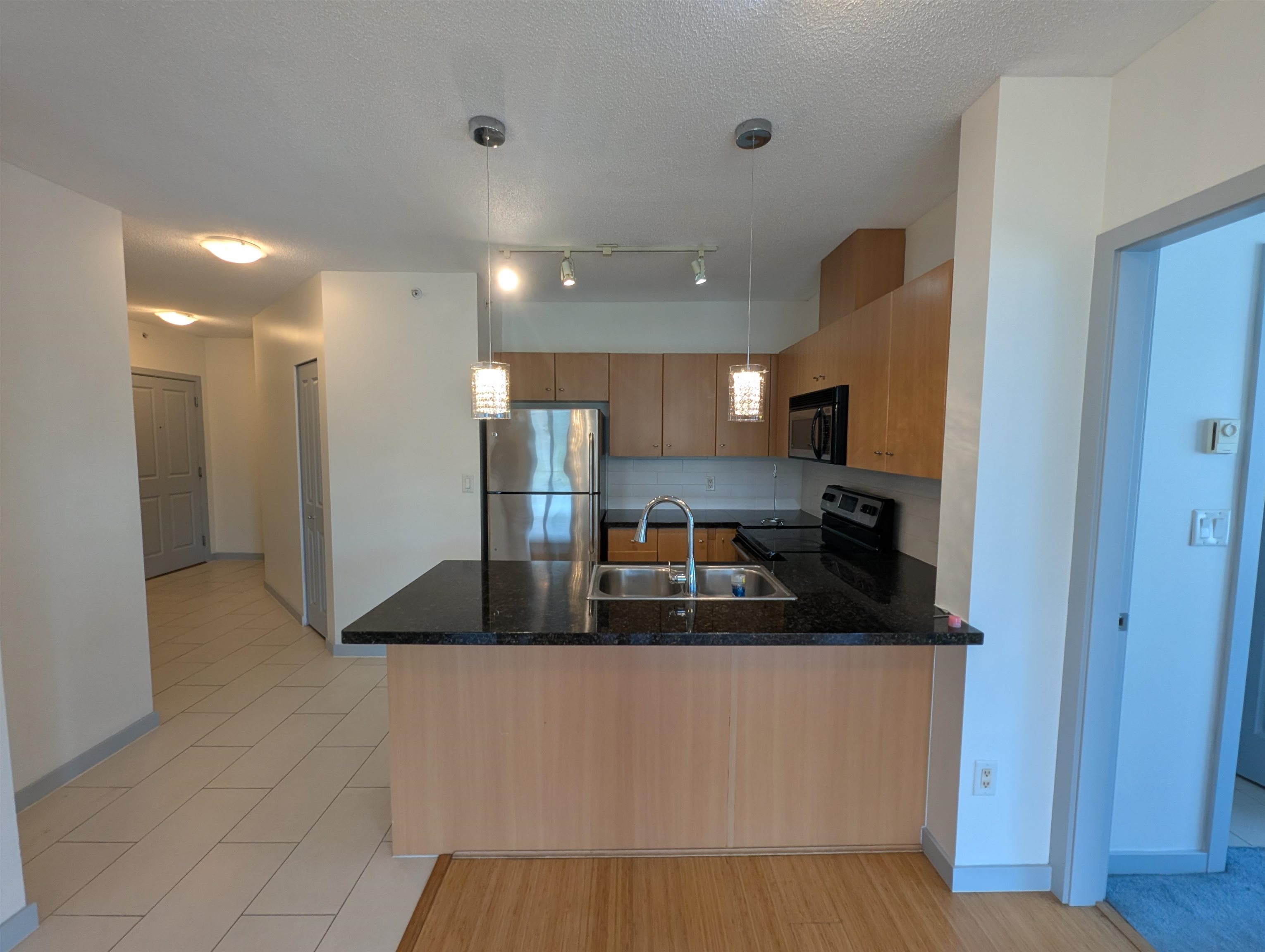 1204 511 ROCHESTER AVENUE, R3140571, BC,