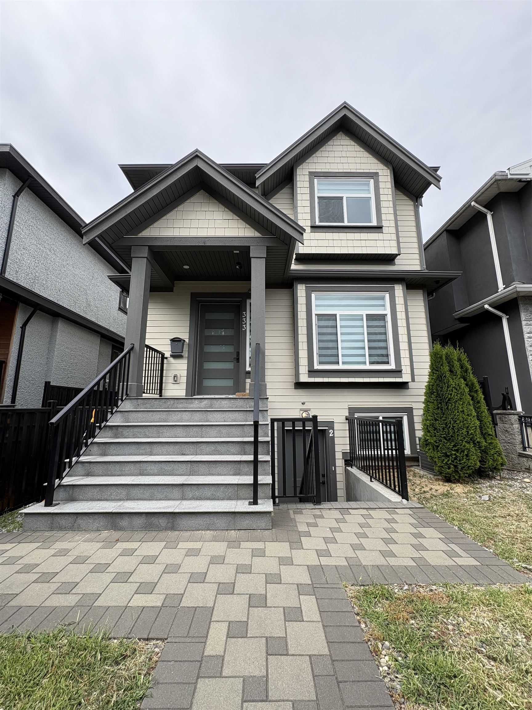 333 E 64TH AVENUE, Vancouver BC V5X 2M8, R3140590, BC,