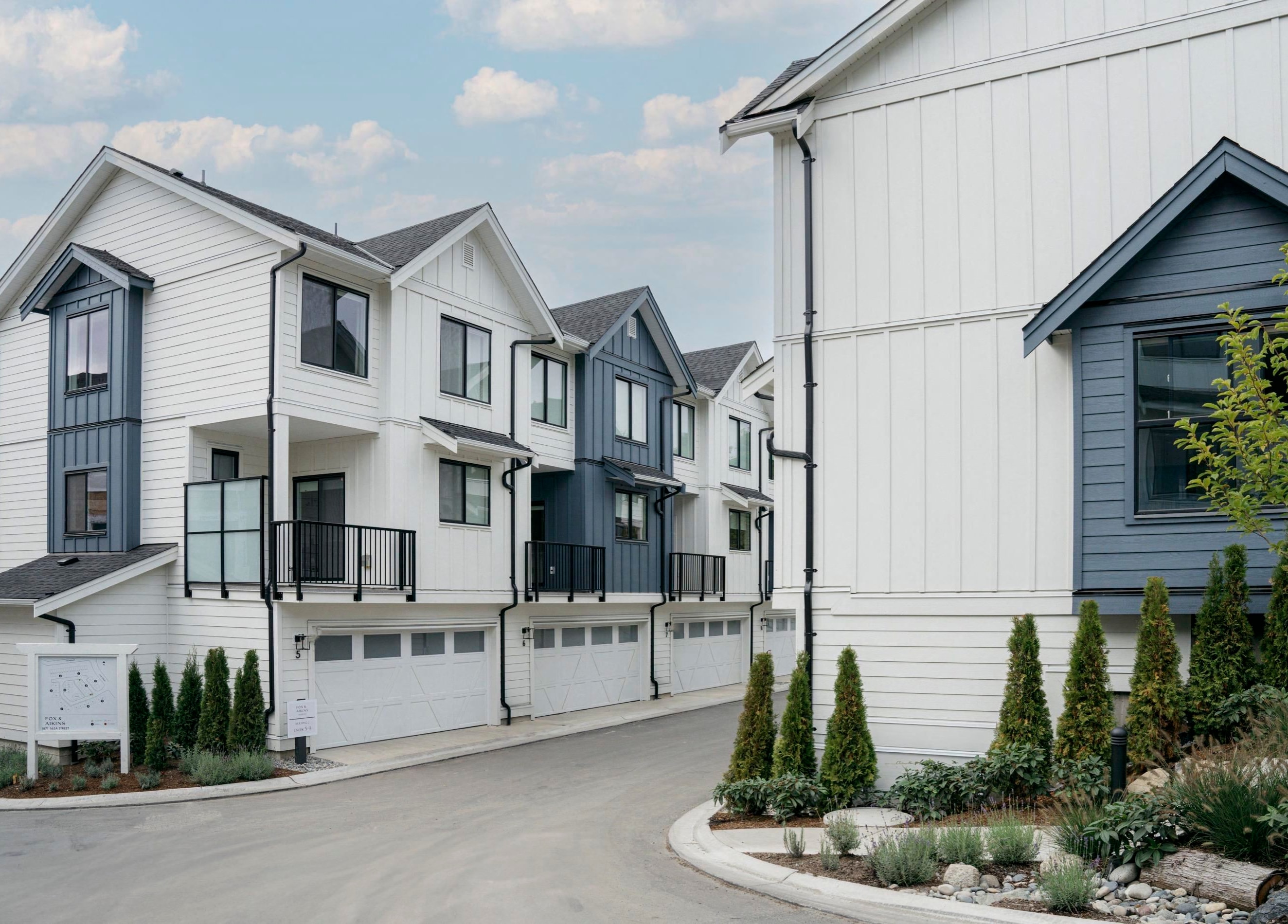 137 1833 165A STREET, R3140624, BC,