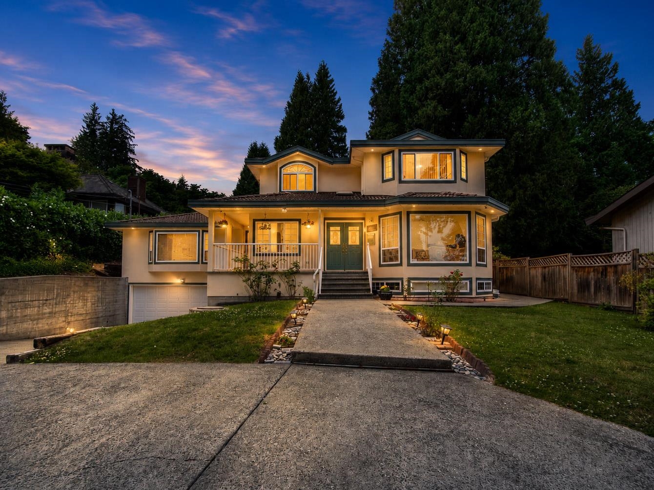 1224 E 14TH STREET, North Vancouver BC V7J 1K2, R3140728, BC,