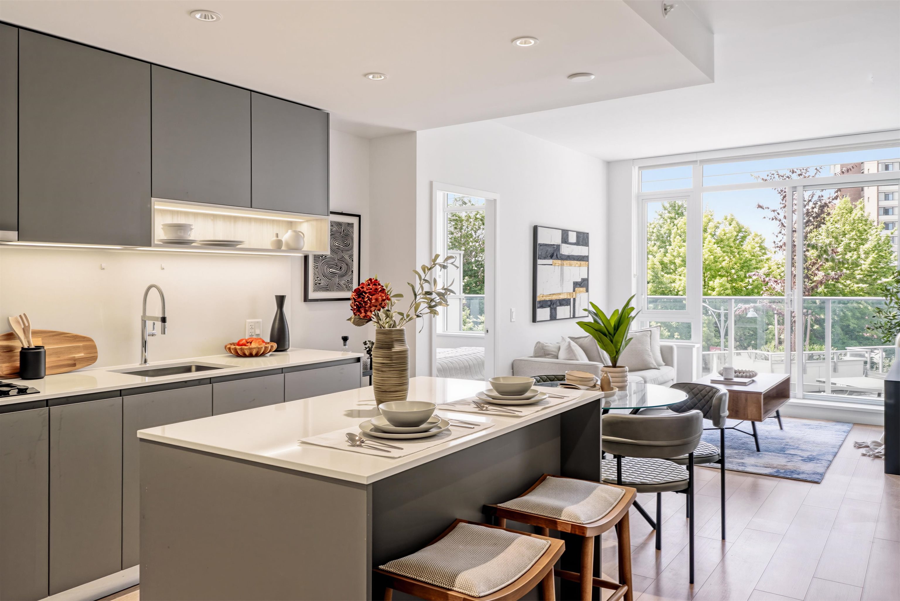 320 6808 MINORU BOULEVARD, R3140729, BC,