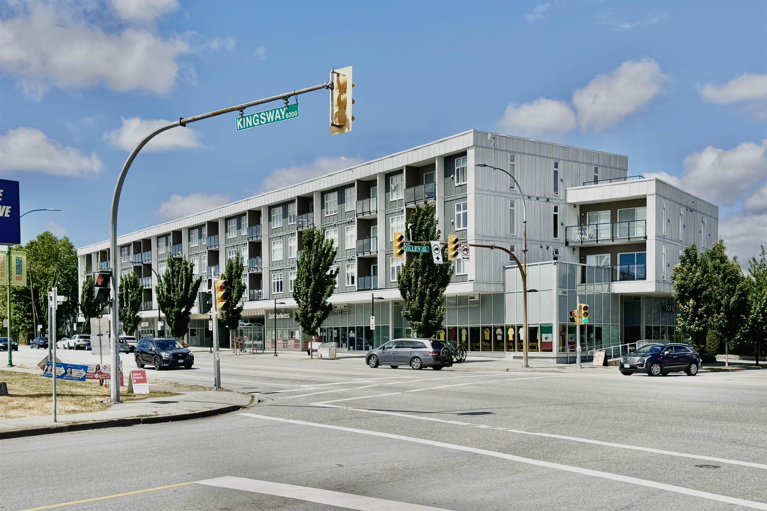 227 6283 KINGSWAY, R3140786, BC,