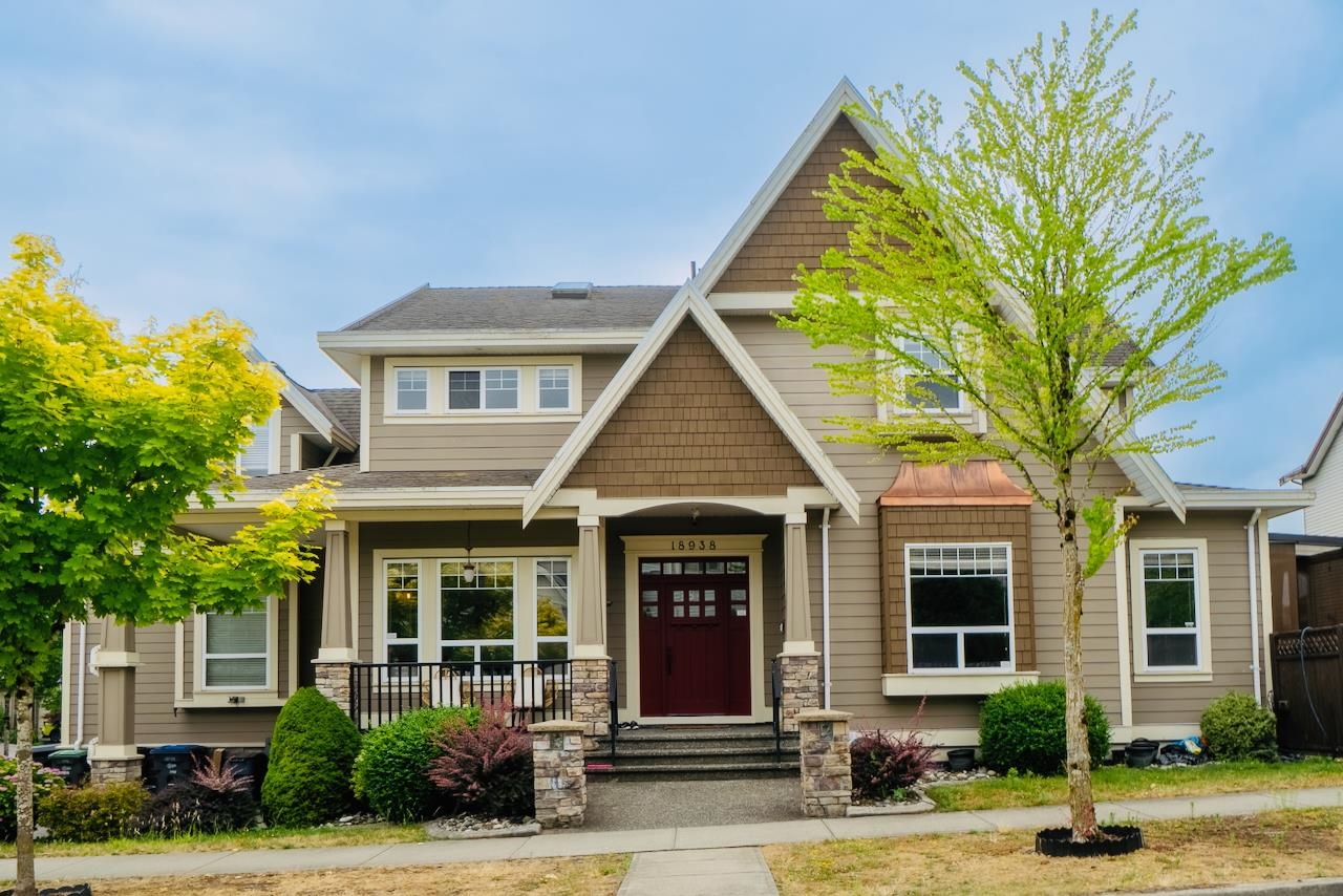 18938 54A AVENUE, Surrey BC V3S 6R4, R3140818, BC,