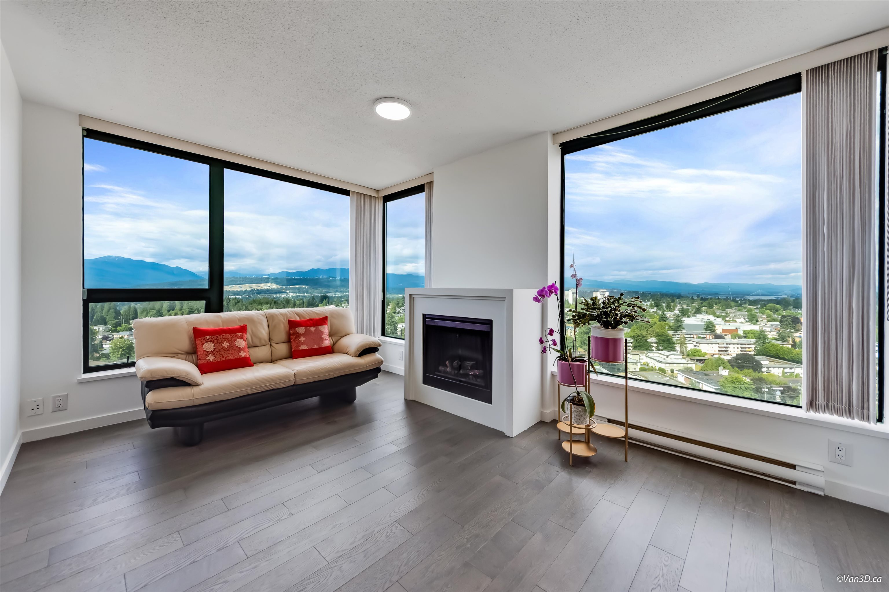 1907 7178 COLLIER STREET, R3140892, BC,