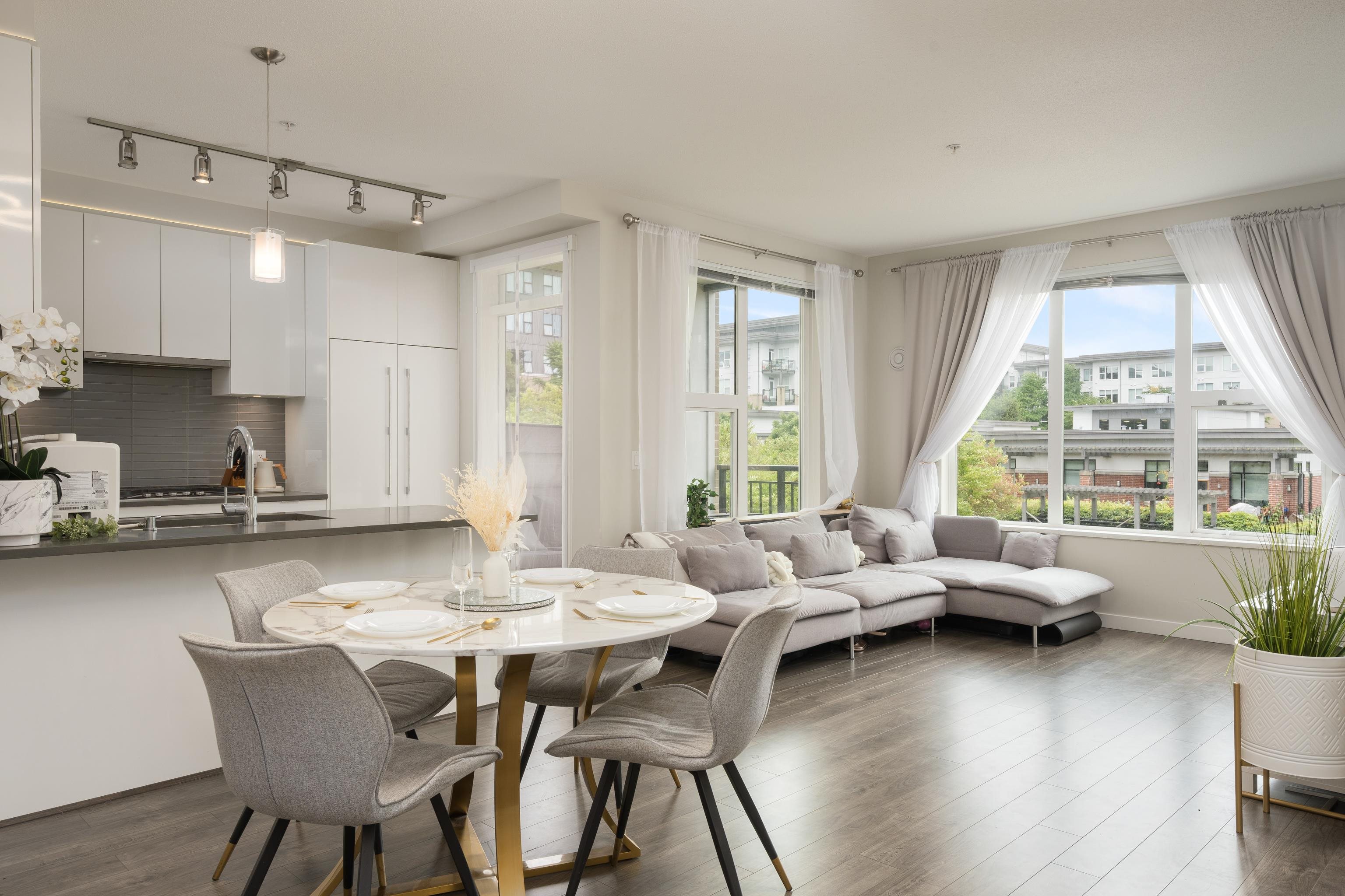215 9388 TOMICKI AVENUE, R3141026, BC,