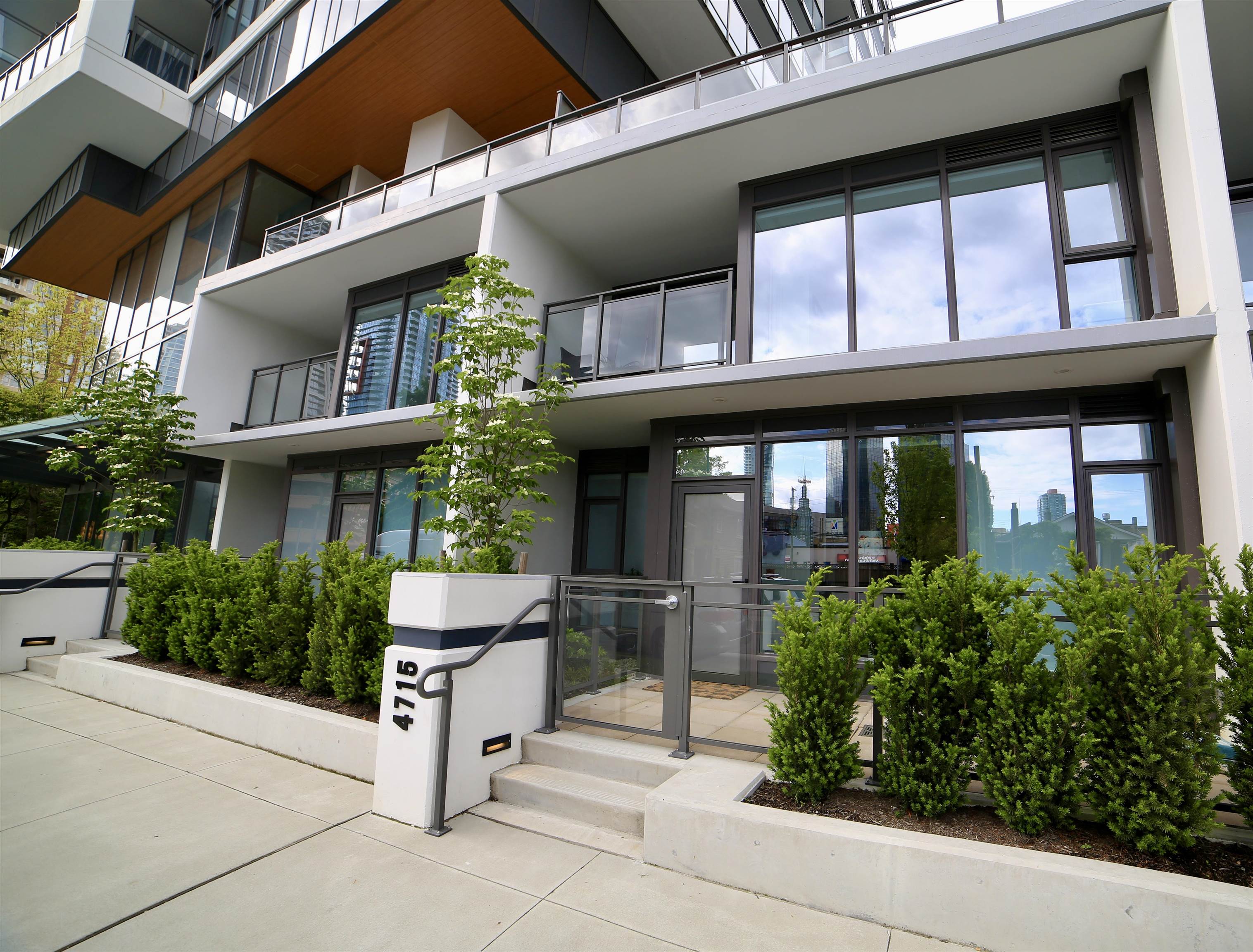 4715 4711 HAZEL STREET, R3141036, BC,