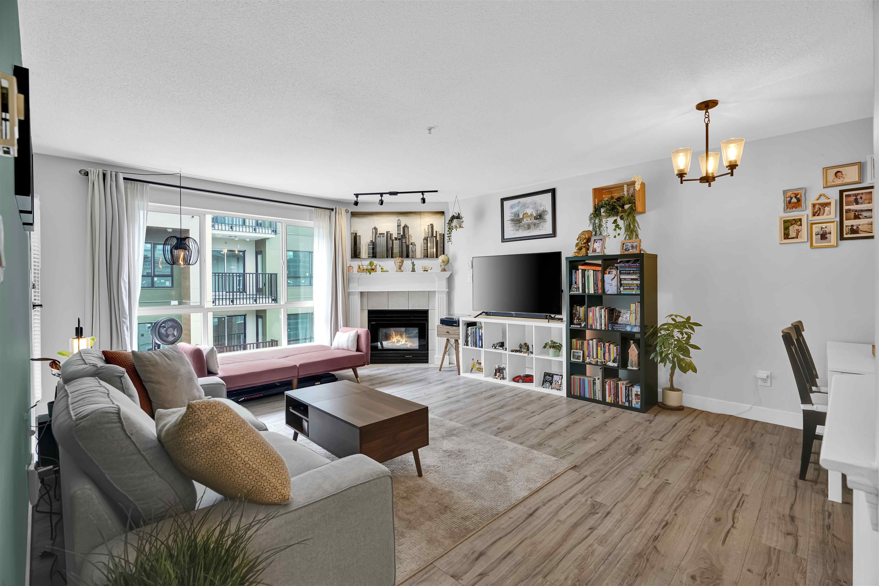 405 20200 54A AVENUE, R3141107, BC,