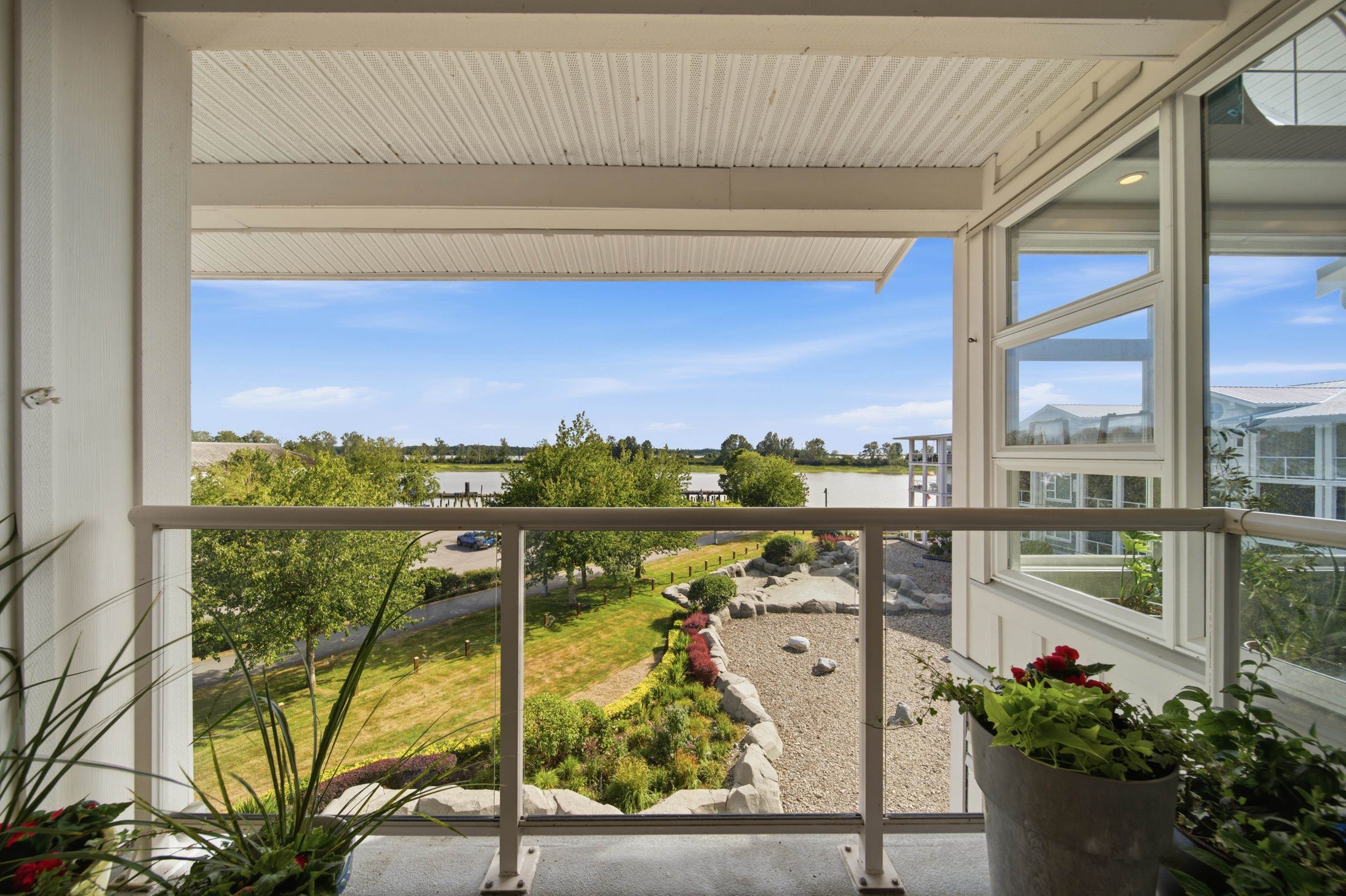 404 4600 WESTWATER DRIVE, R3141386, BC,