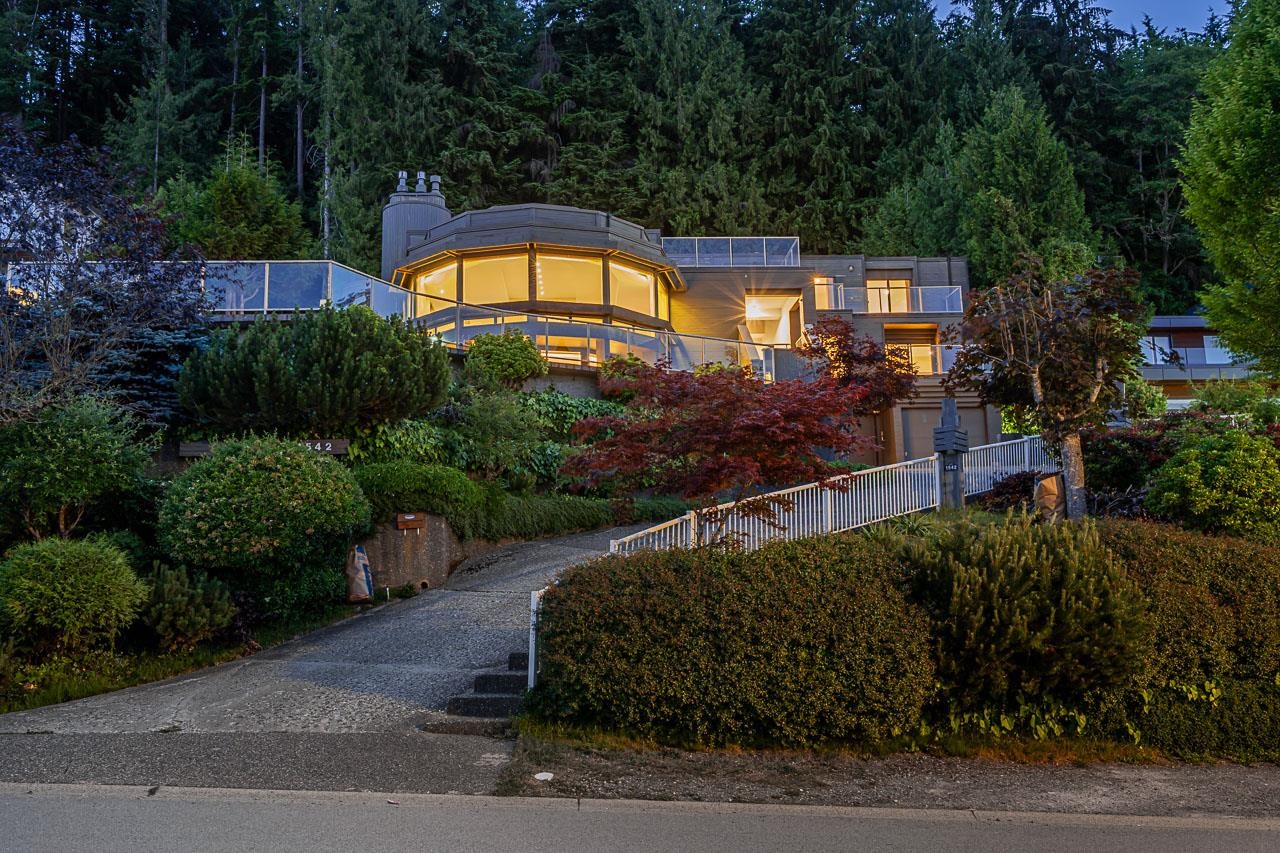 1542 CHARTWELL DRIVE, West Vancouver BC V7S 2S1, R3141467, BC,