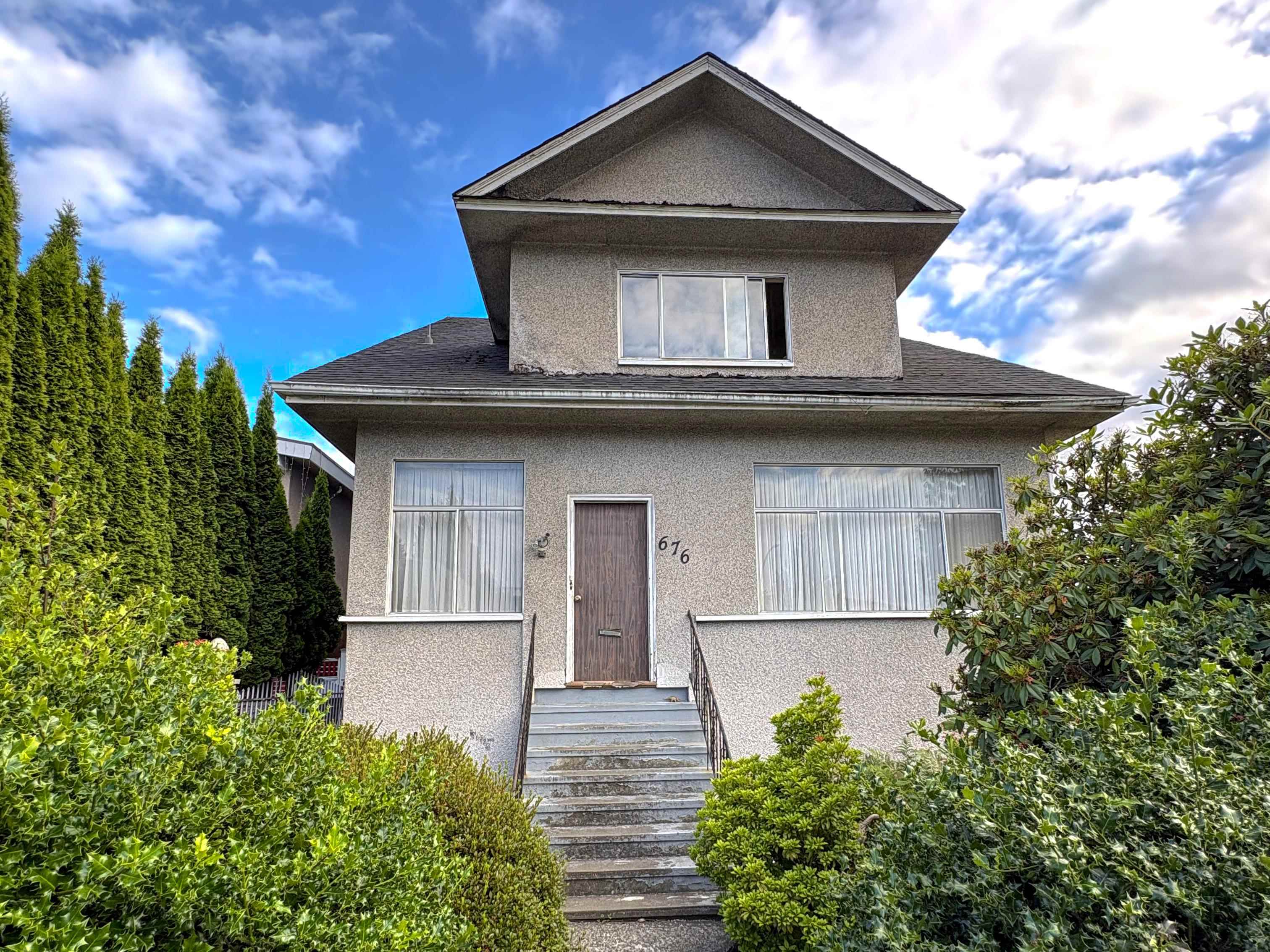 676 E KING EDWARD AVENUE, Vancouver BC V5V 2C9, R3141599, BC,