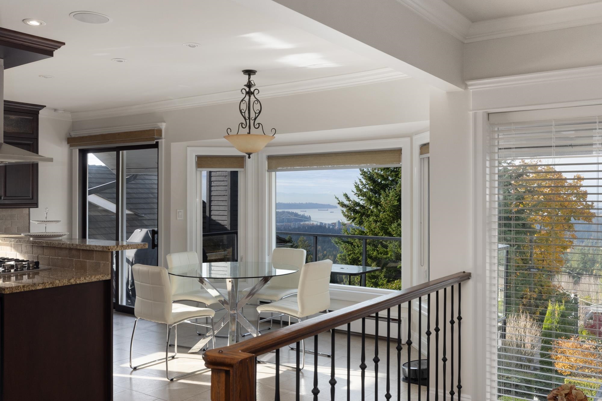 4050 ST. PAULS AVENUE, North Vancouver BC V7N 1T5, R3141611, BC,