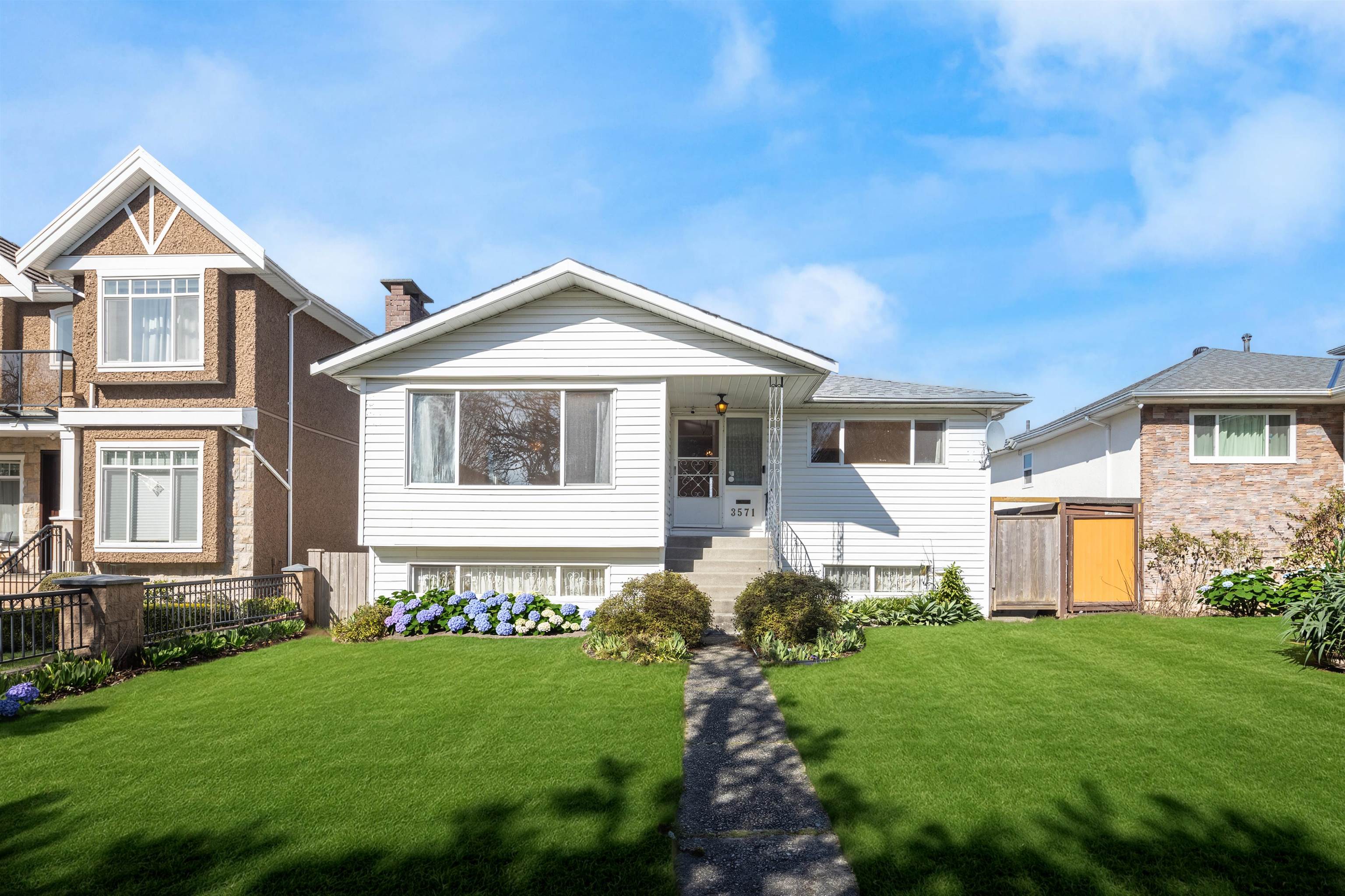 3571 E 46TH AVENUE, Vancouver BC V5S 1B7, R3141615, BC,