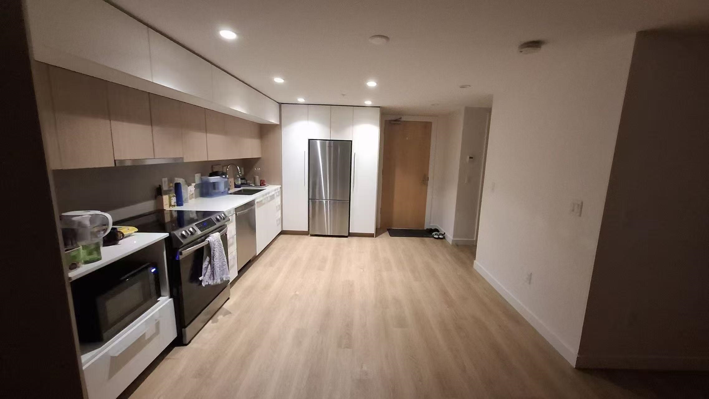 9888 UNIVERSITY CRESCENT, Burnaby BC V5A 0G4, R3141763, BC,